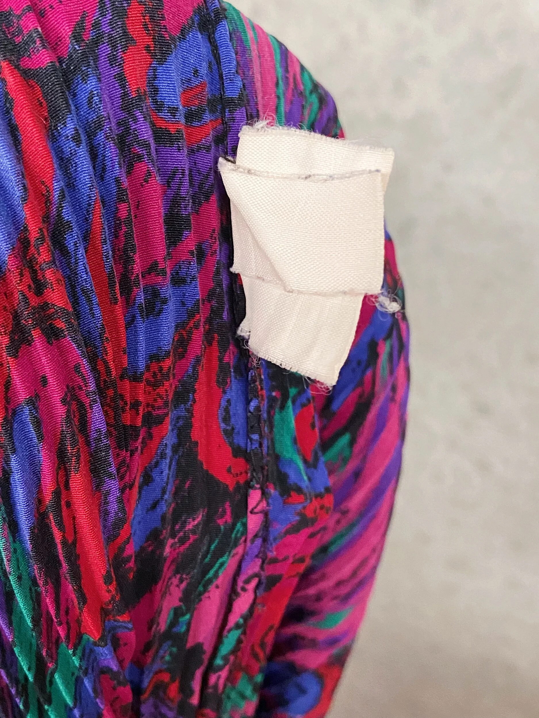 5CC9042B-F73D-430C-A6B7-F5382886EA9D