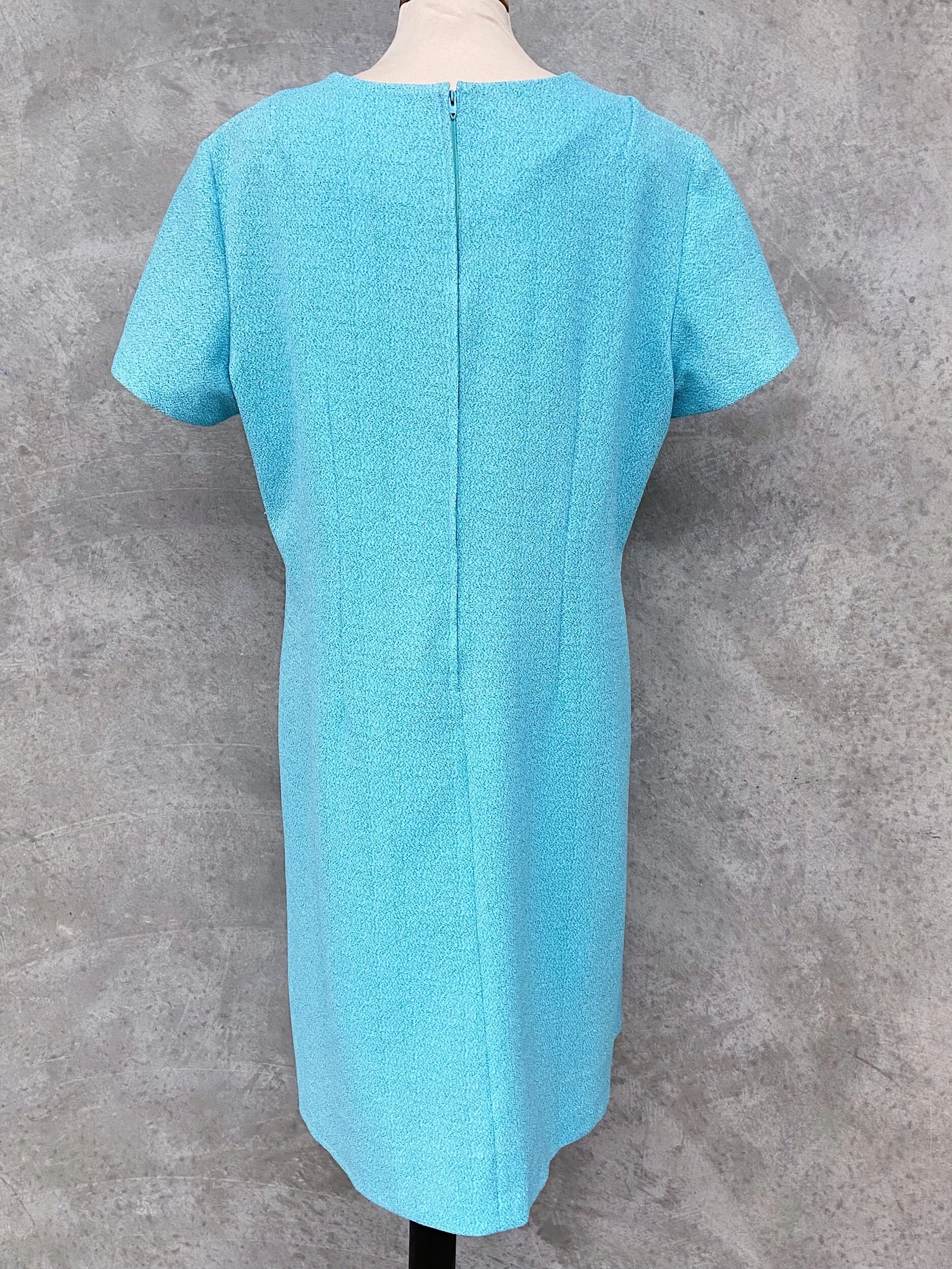 86565141-A485-4A3F-AD37-7B7FCB825B43