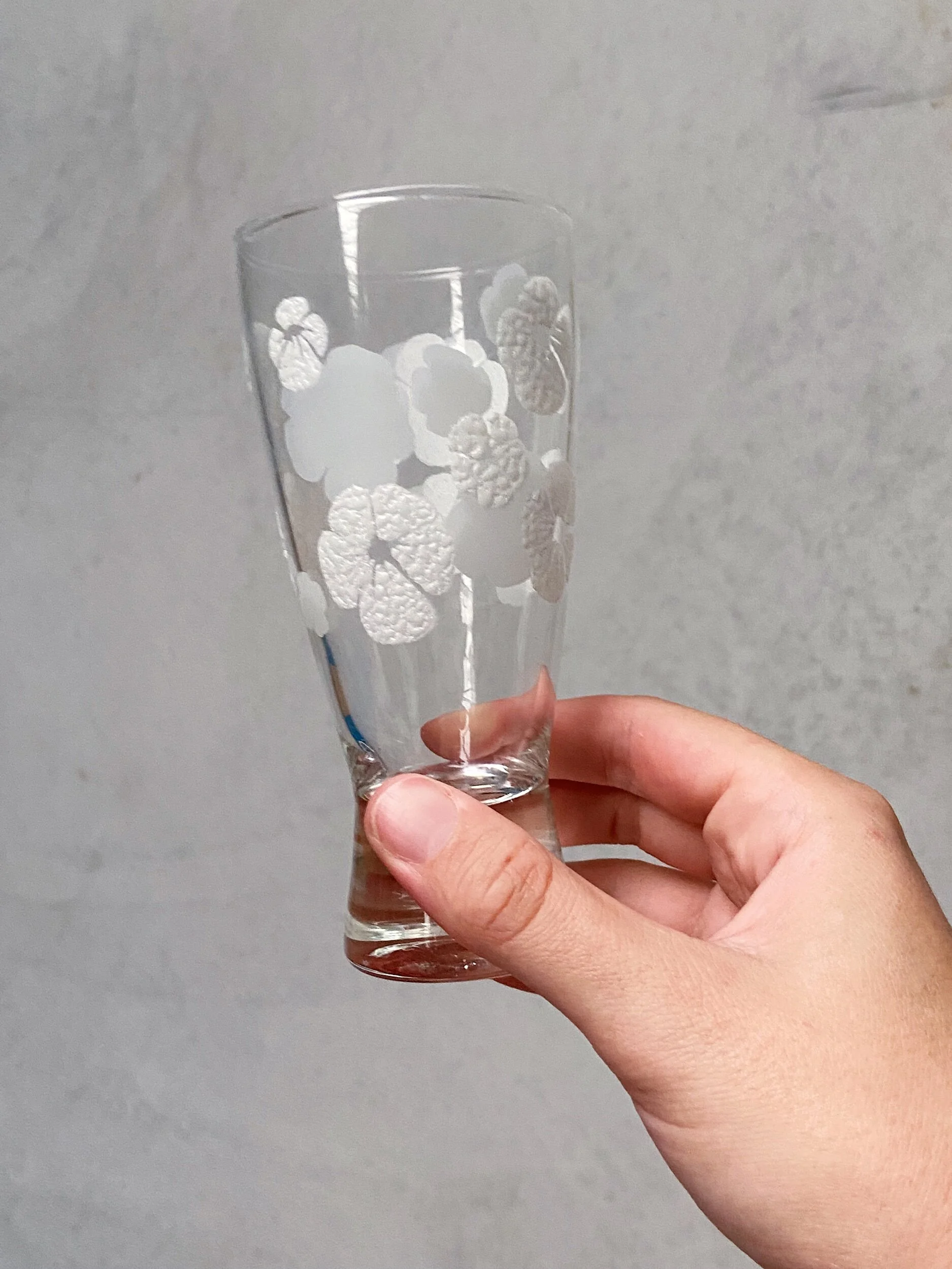 DE44F6EB-3A2C-4884-850B-F964D8858C3E