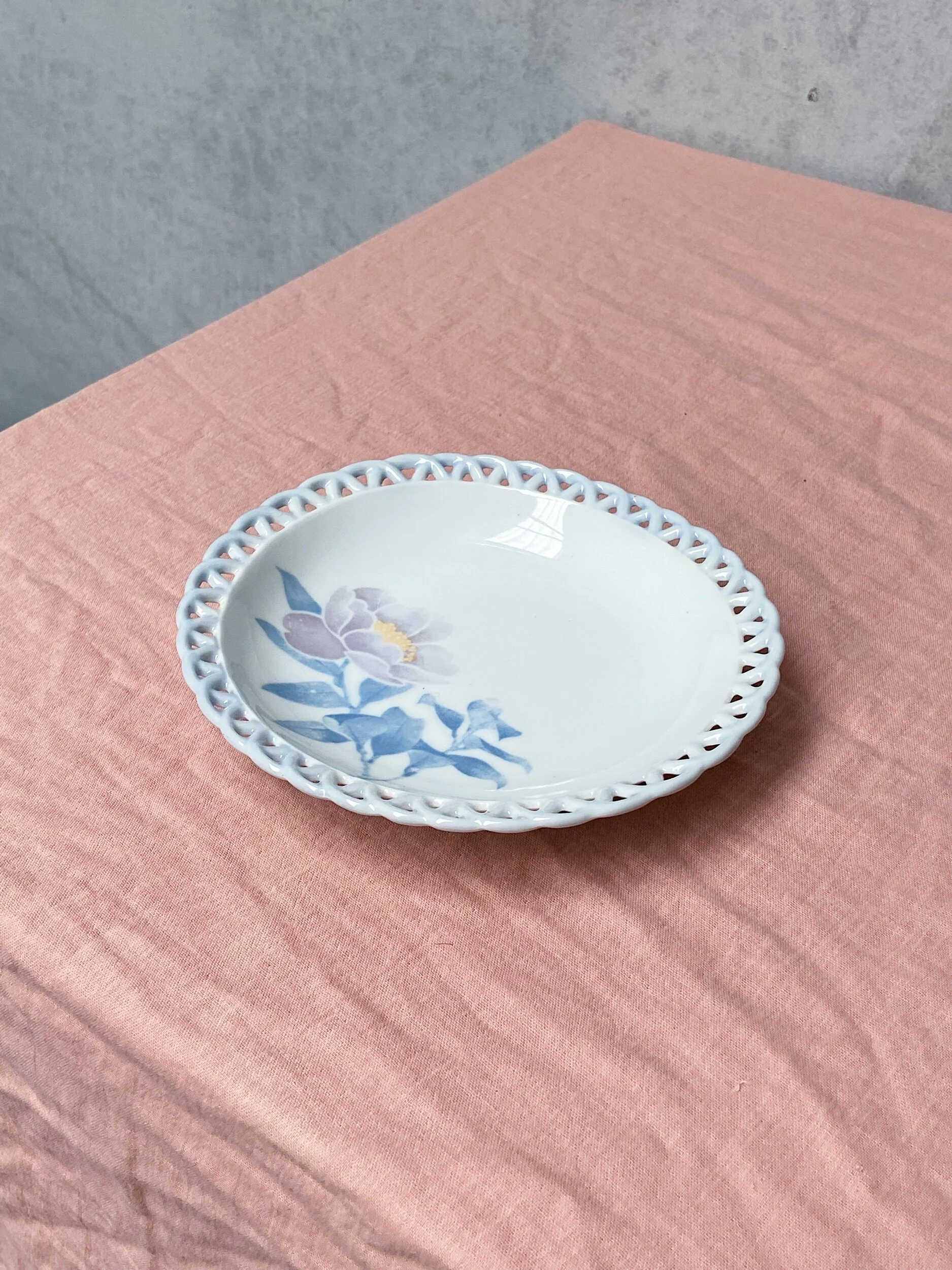 E0F94A87-A394-4CEC-8B1A-205E607CA04E