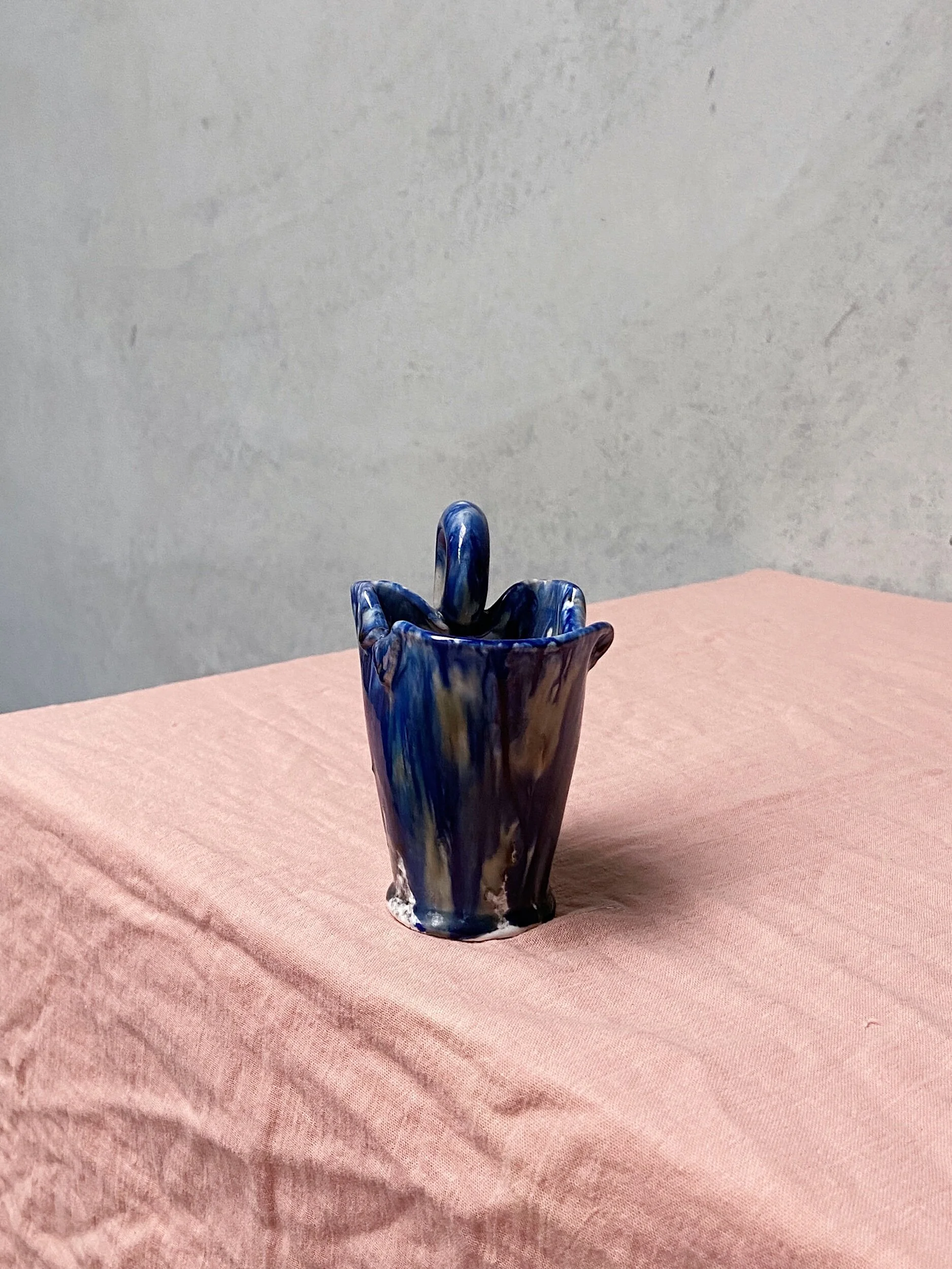 C7C4A653-CB70-443F-8A0B-A692B193ED48