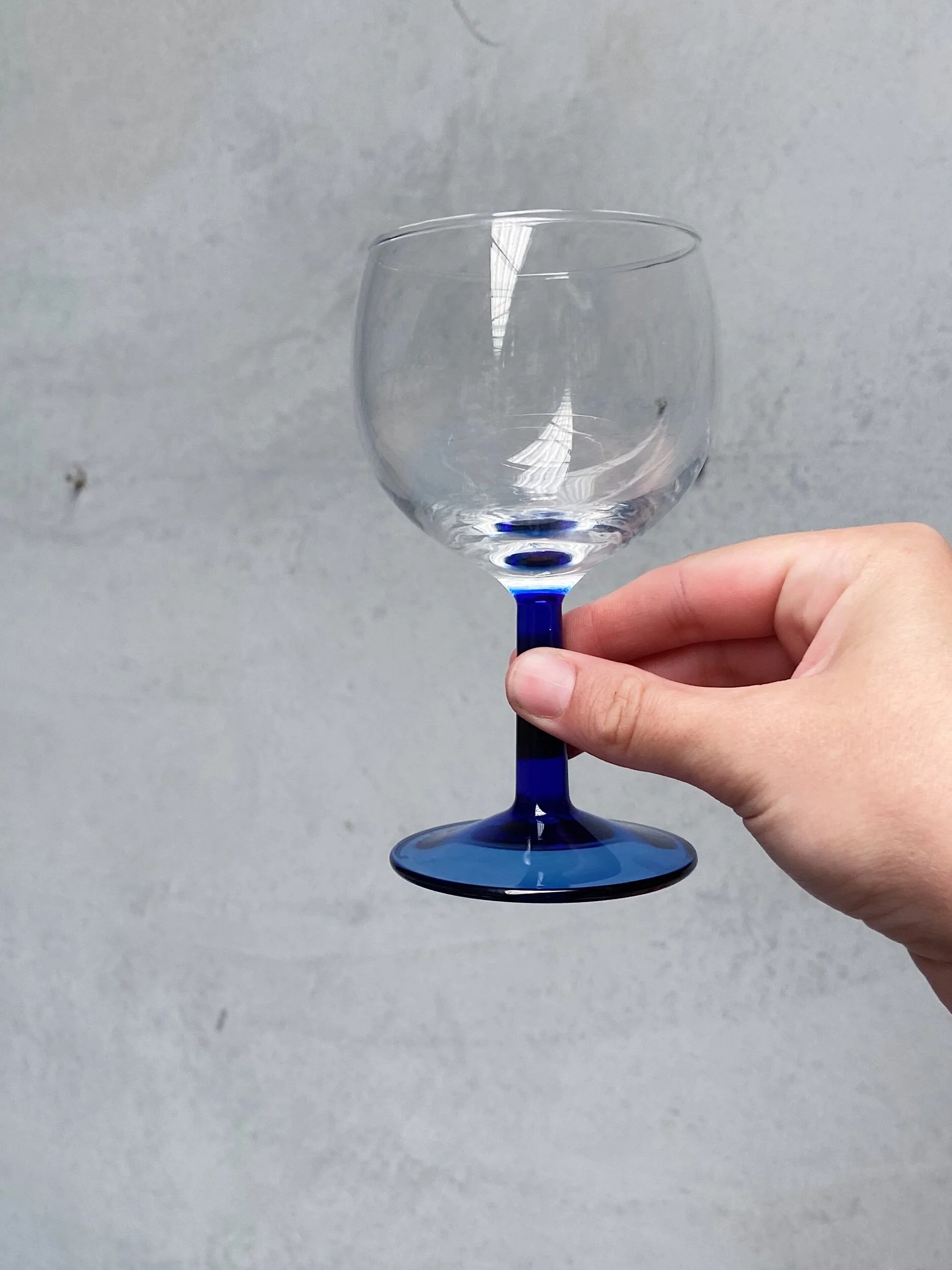 FE2AD559-0CE4-459C-B7AA-3284510FF697