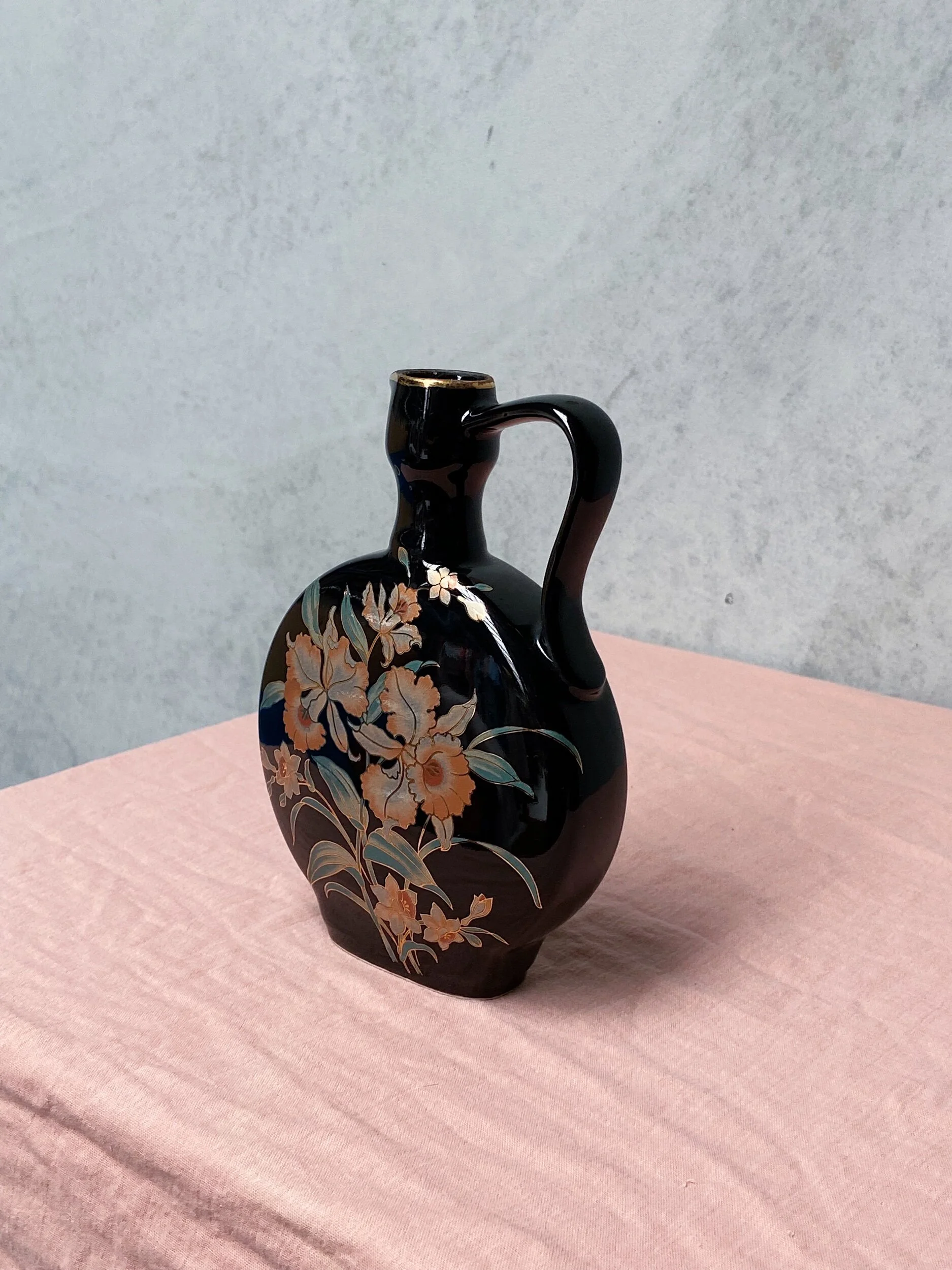 90B76522-1462-4C29-9BBC-2DF9D3F086F9