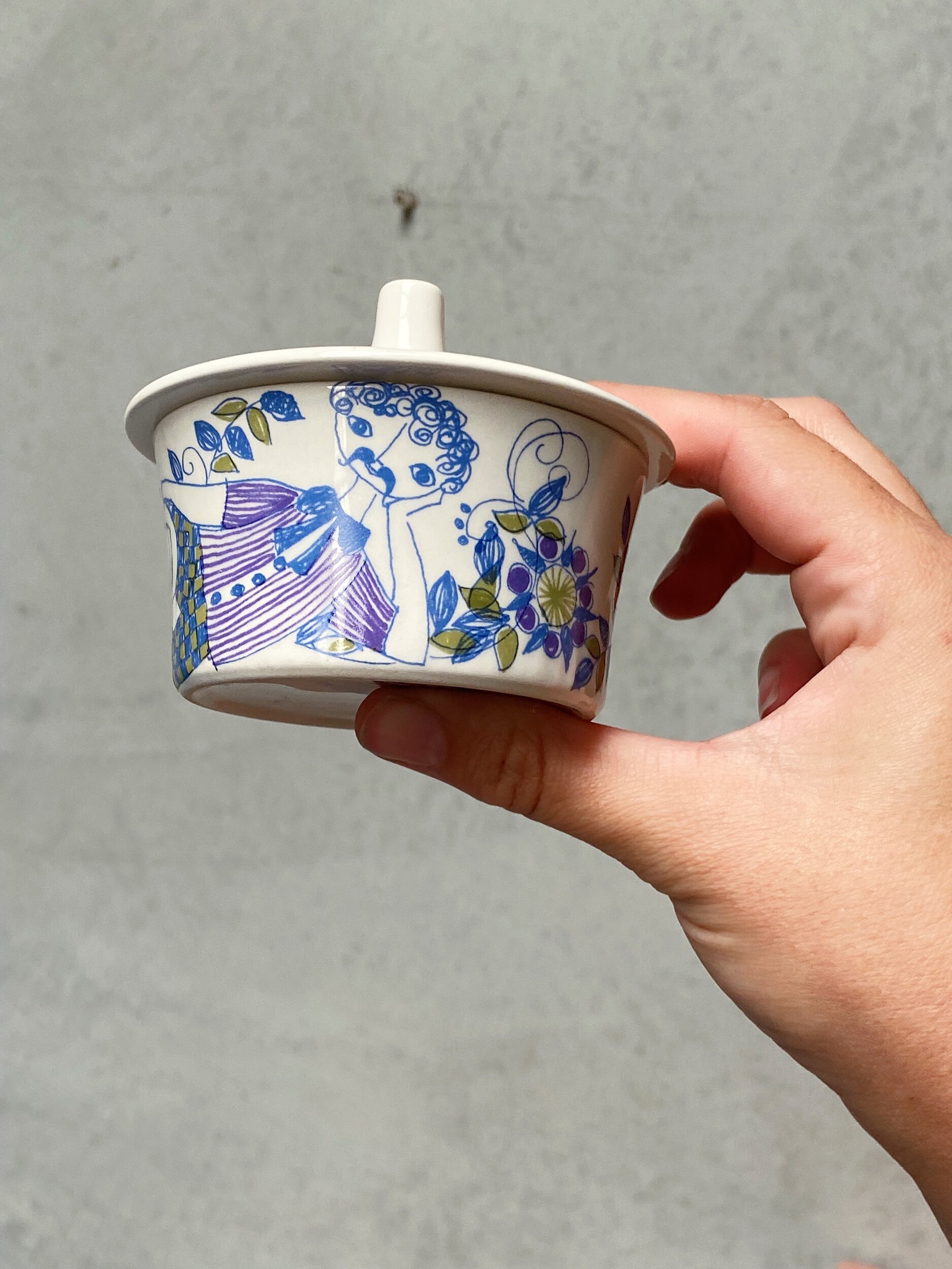 D5265FD0-E759-44DA-90BC-C73E8F483E19