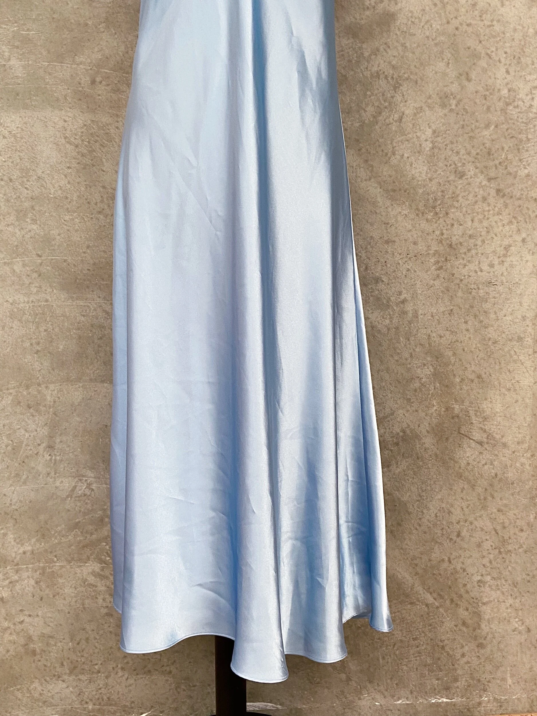 C9E41C17-1A21-4865-97DF-655E7D126A7E