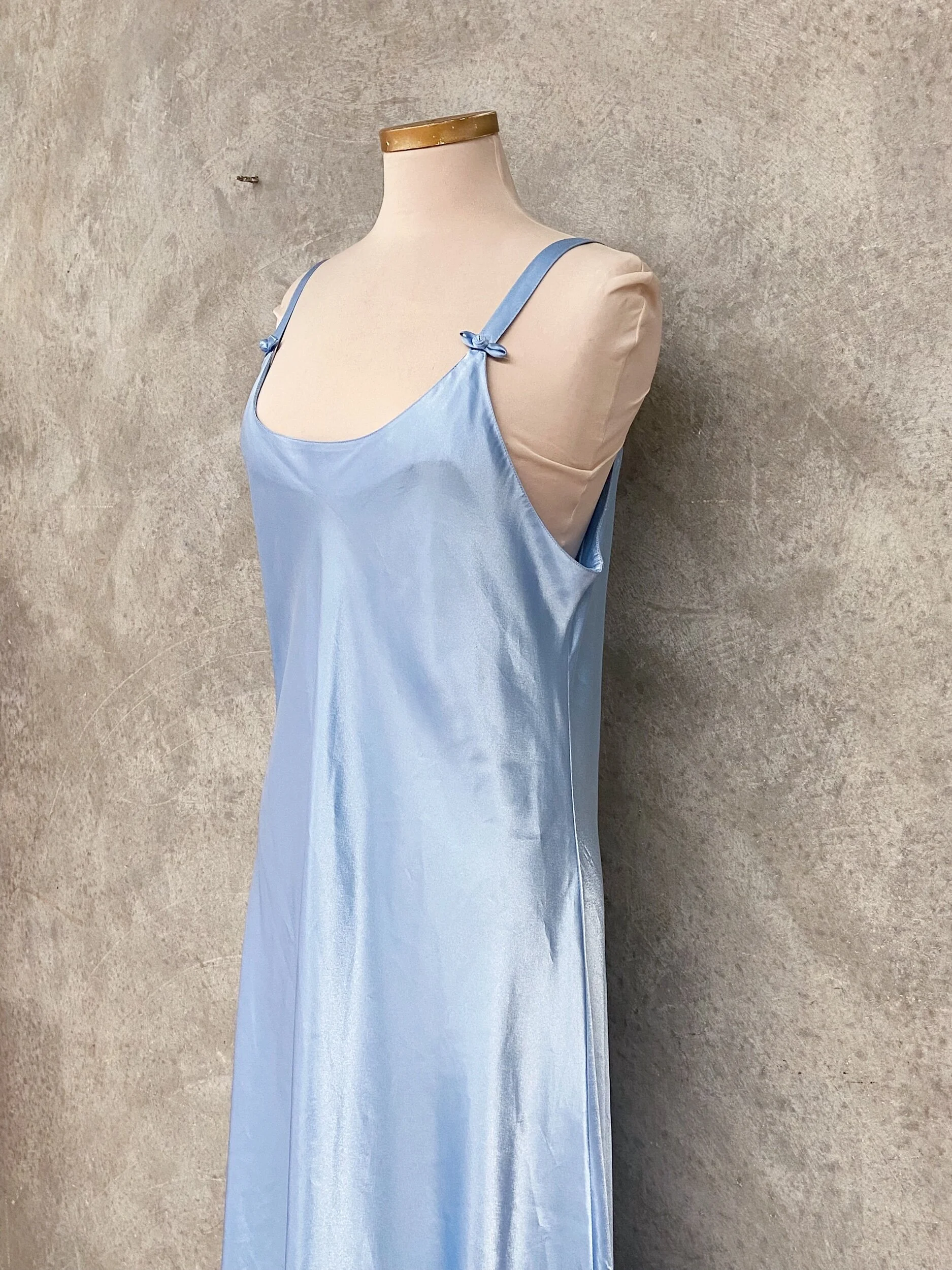 E50AD359-9C74-41E5-8468-2B5727BB784C