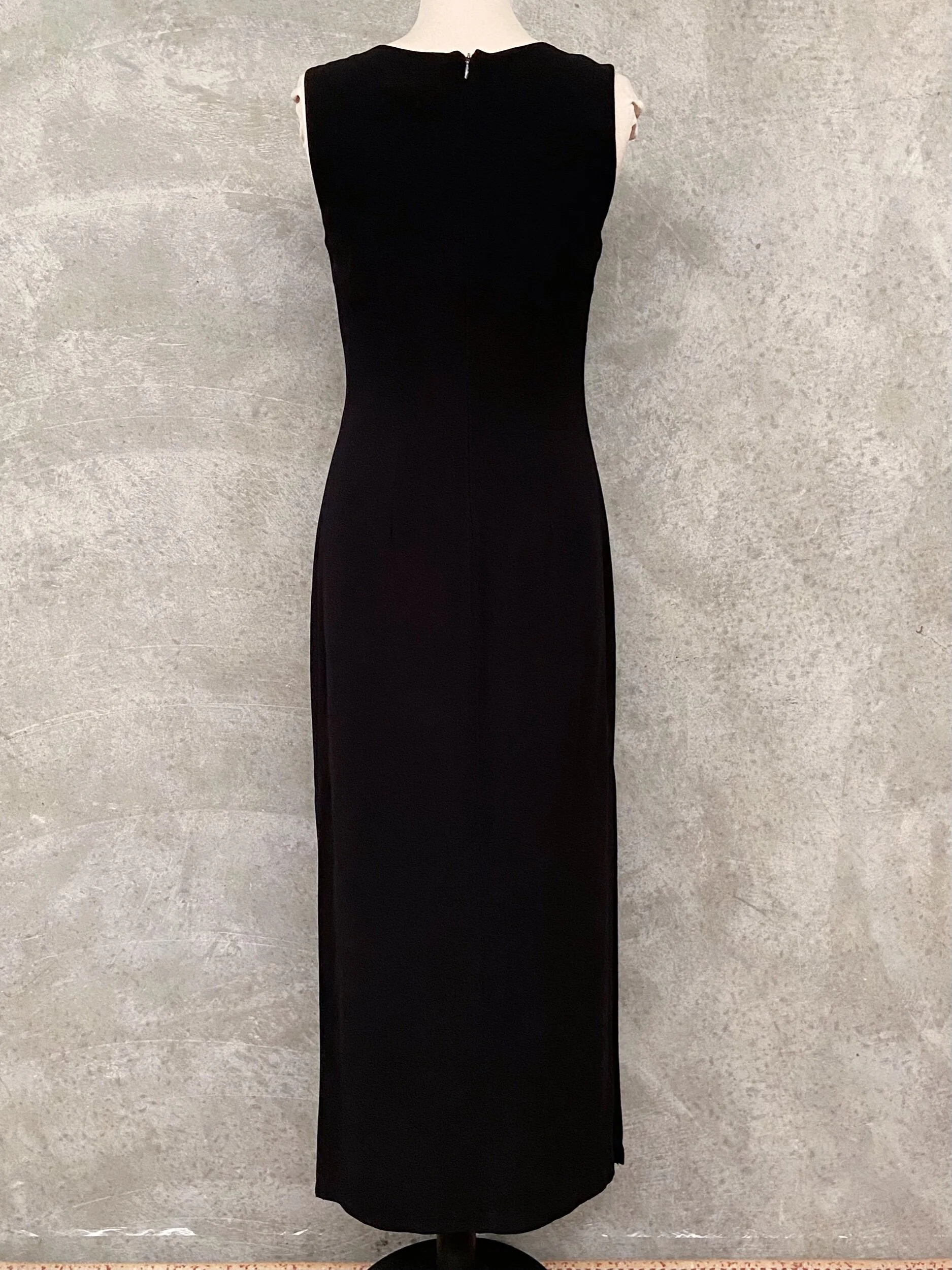 33C02D4C-7994-4368-BF62-1836E94BB6CE