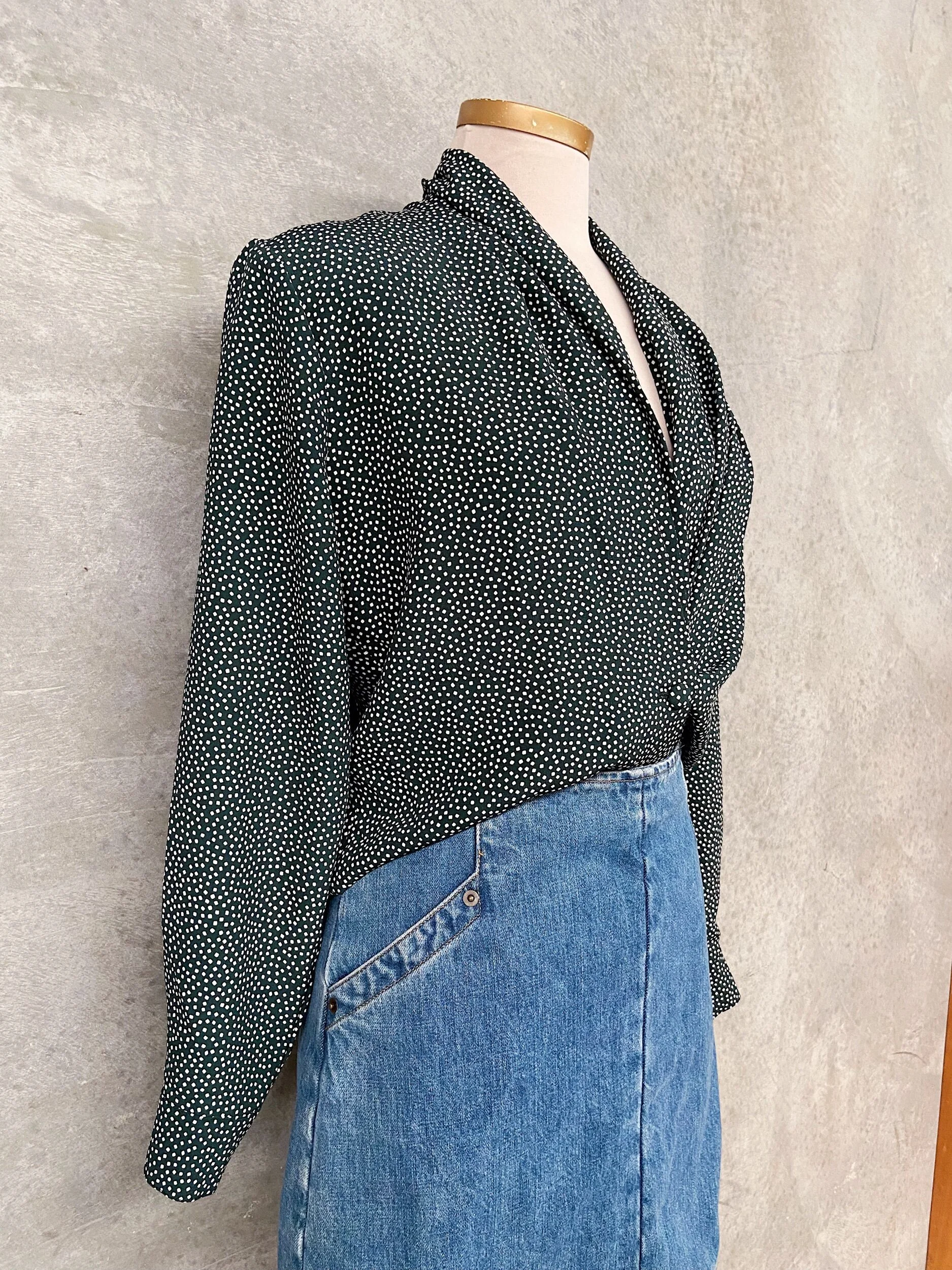 53E059B9-2A64-4DE8-9AC7-C224C9EFC17A