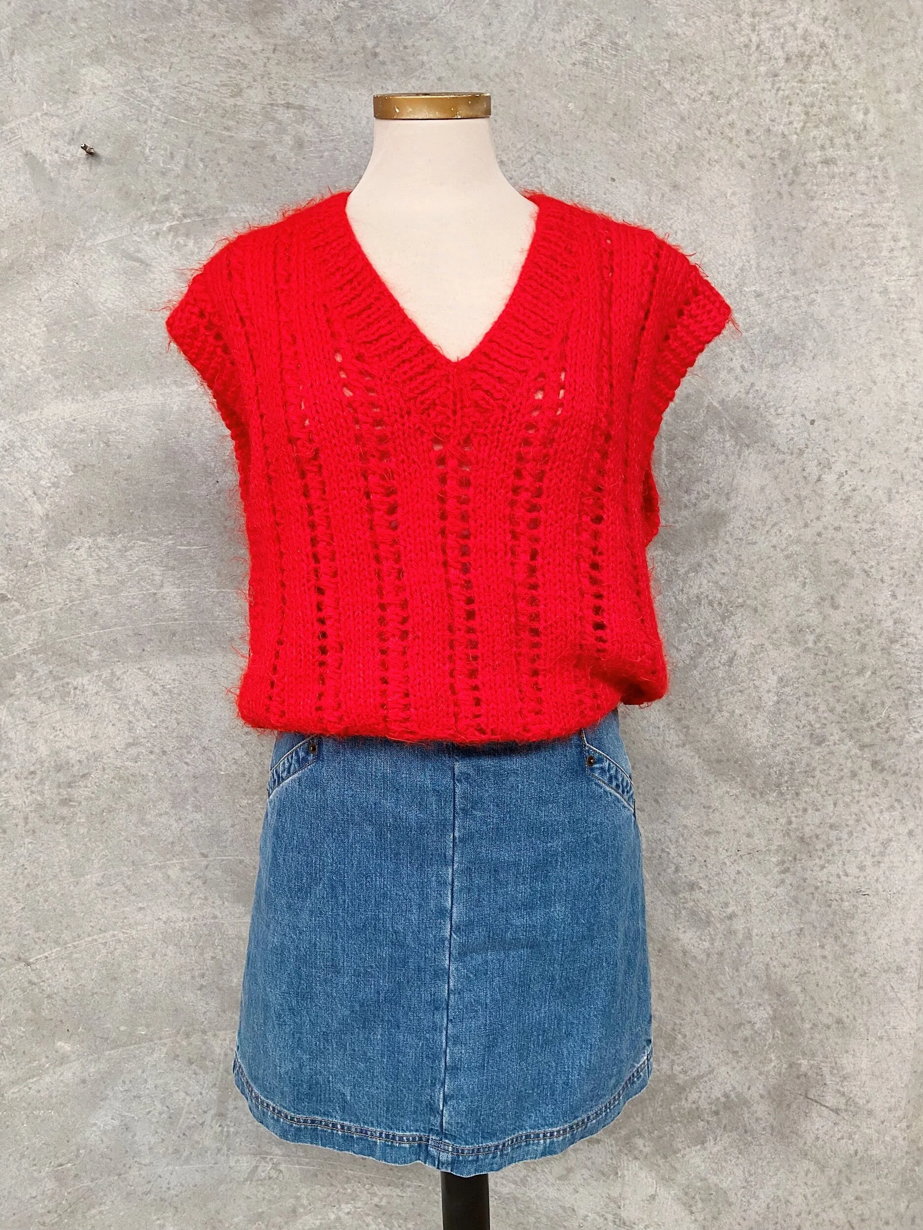 8195CC78-4469-4245-A9E0-44E61832CC1B