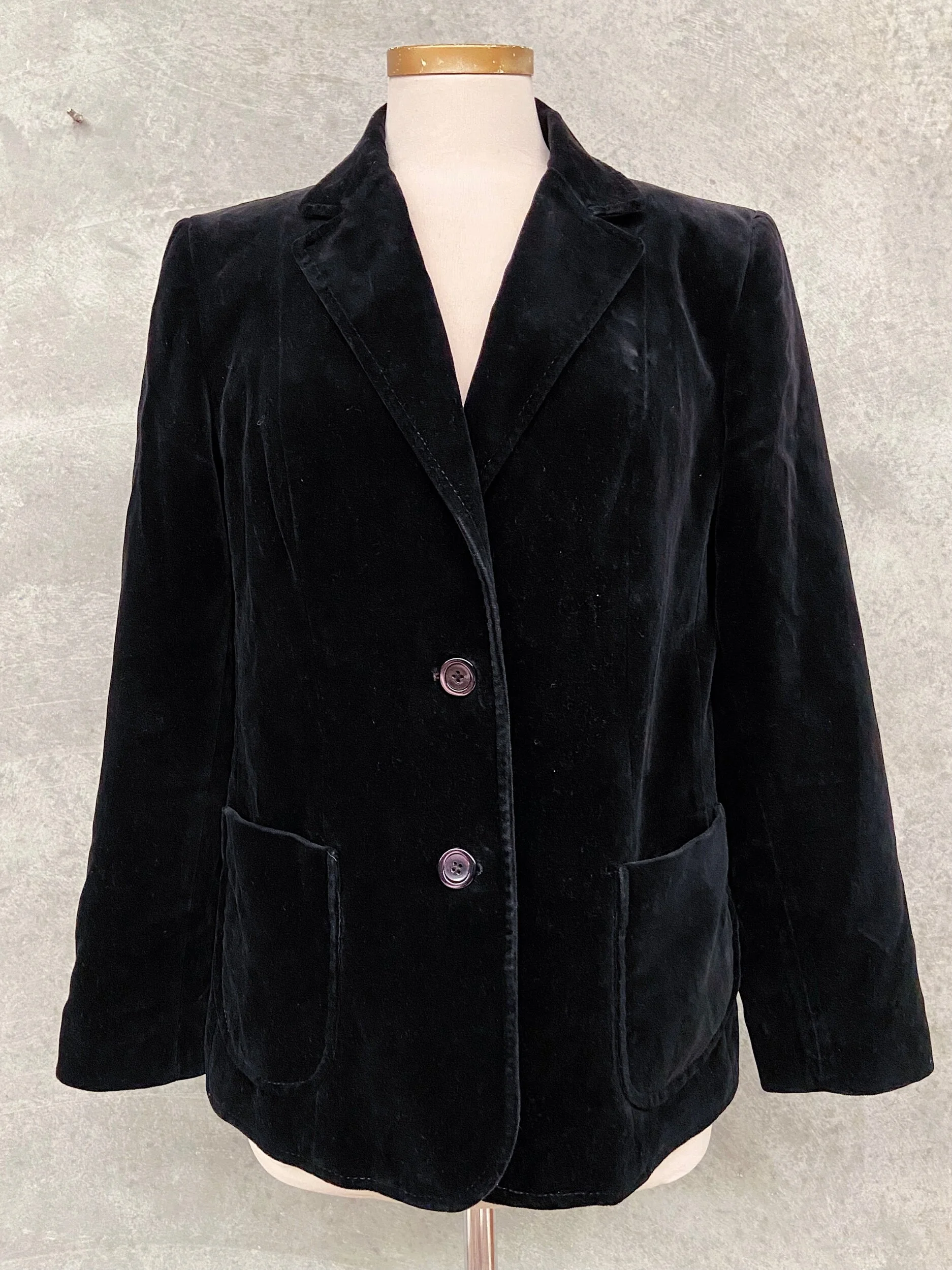 376A91C0-86E3-41C2-A792-57B3EF3B12E0