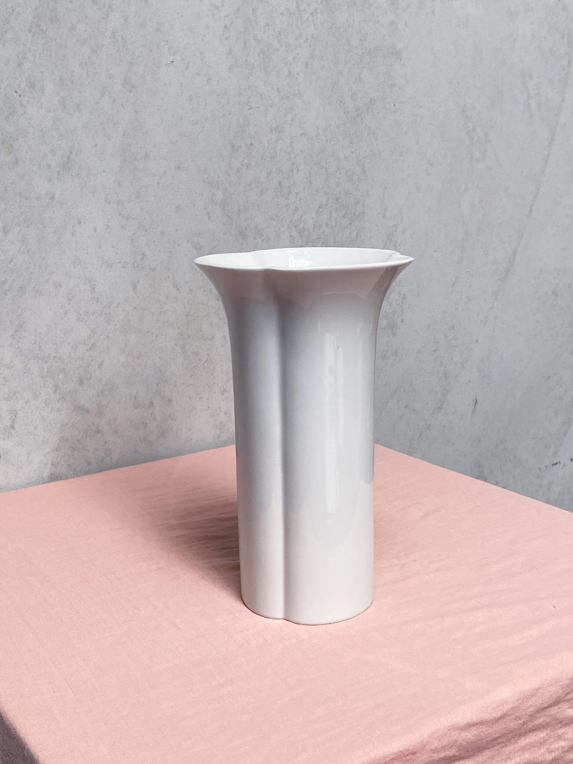 9E3FEE63-12F1-46C4-A6EB-96A91C3A6E3D