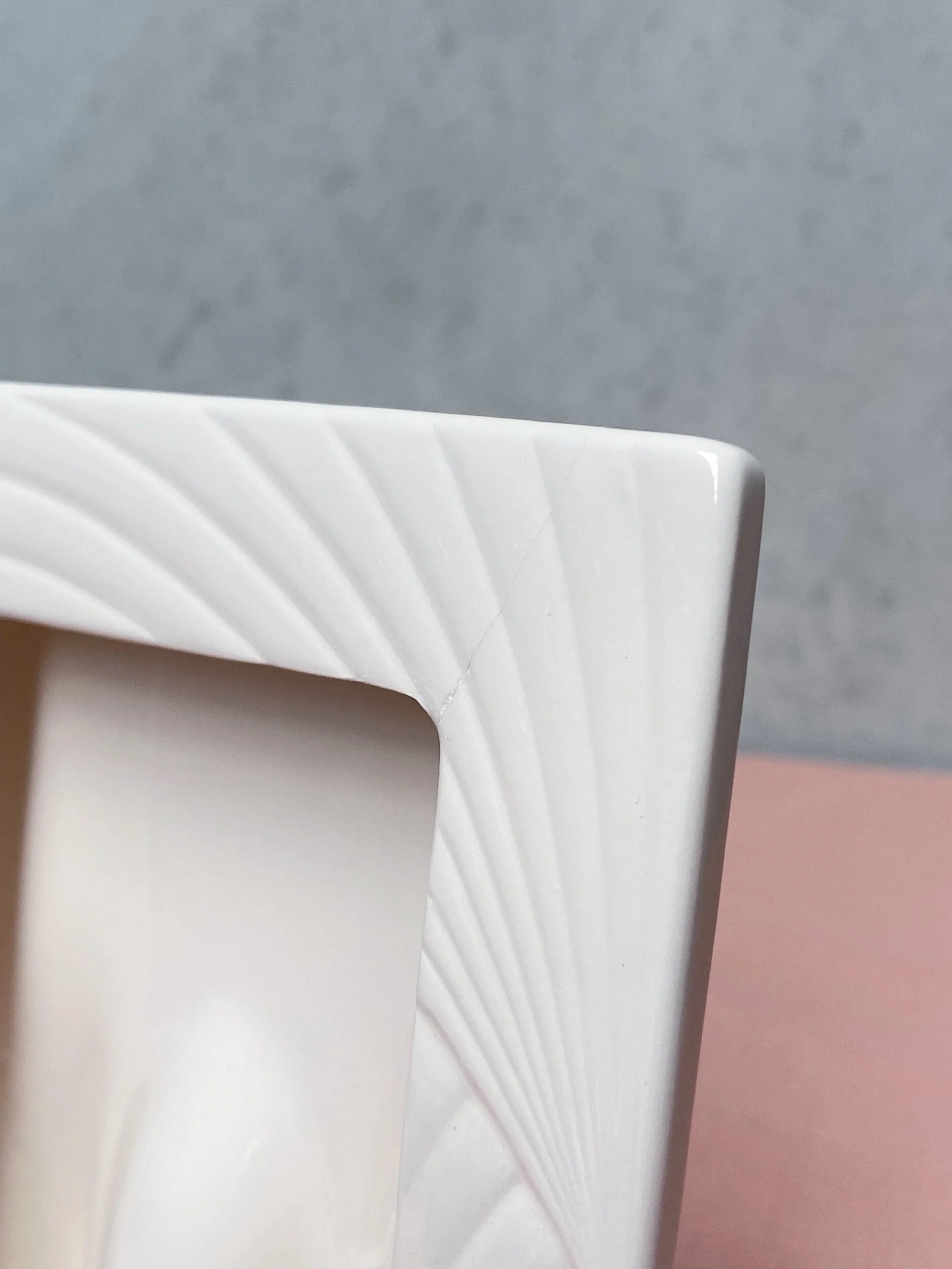 6242A8FF-F38F-4447-B698-A4E4BB9876F8