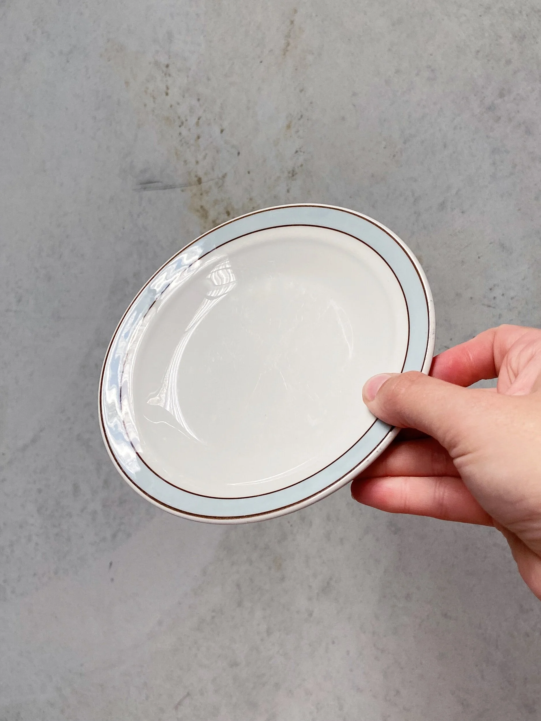 F0498BBF-26E4-4BB7-B025-9EF2F7943A8A