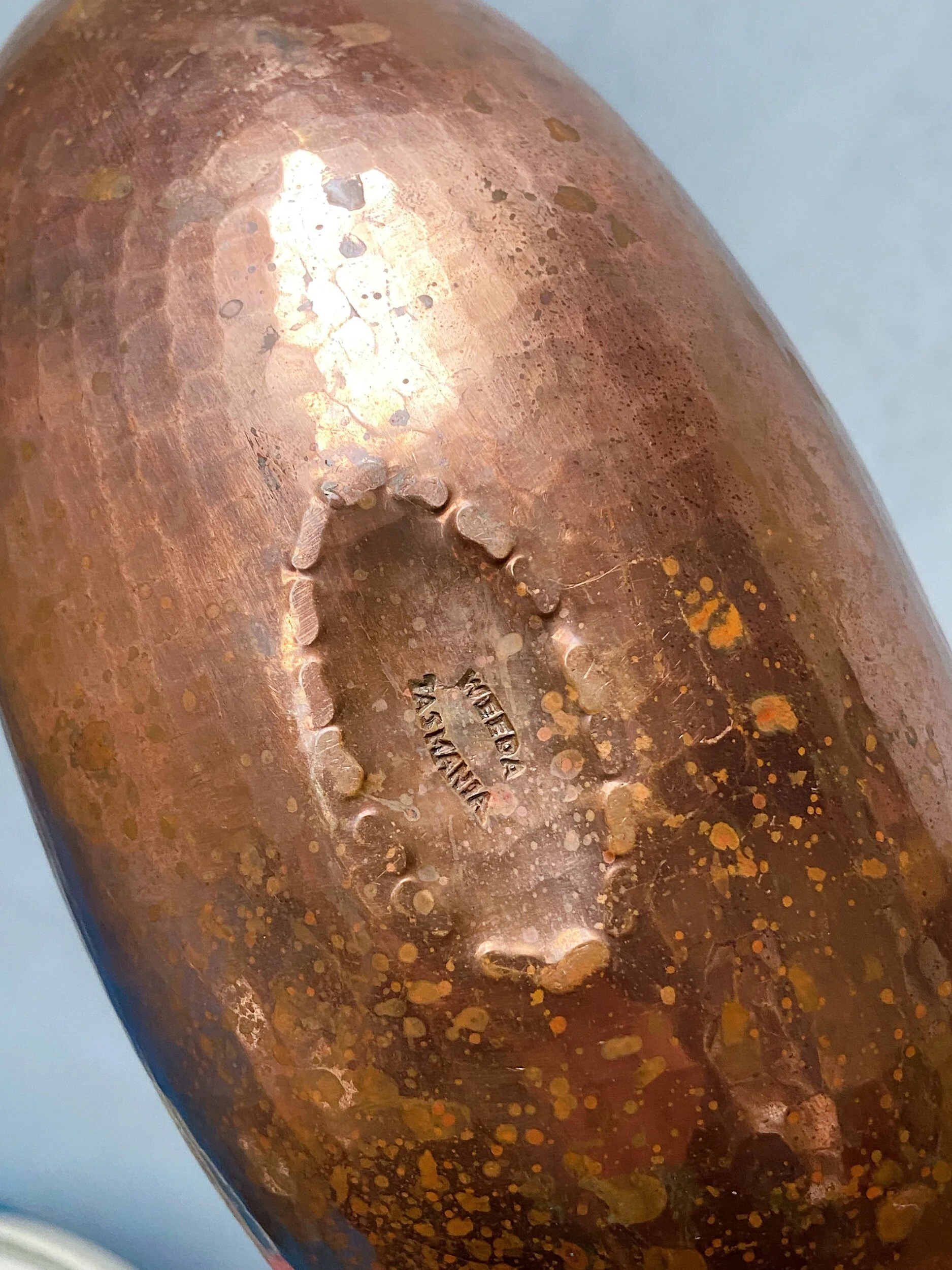 E9D3B4FA-B293-423A-94A7-AA213C40042B