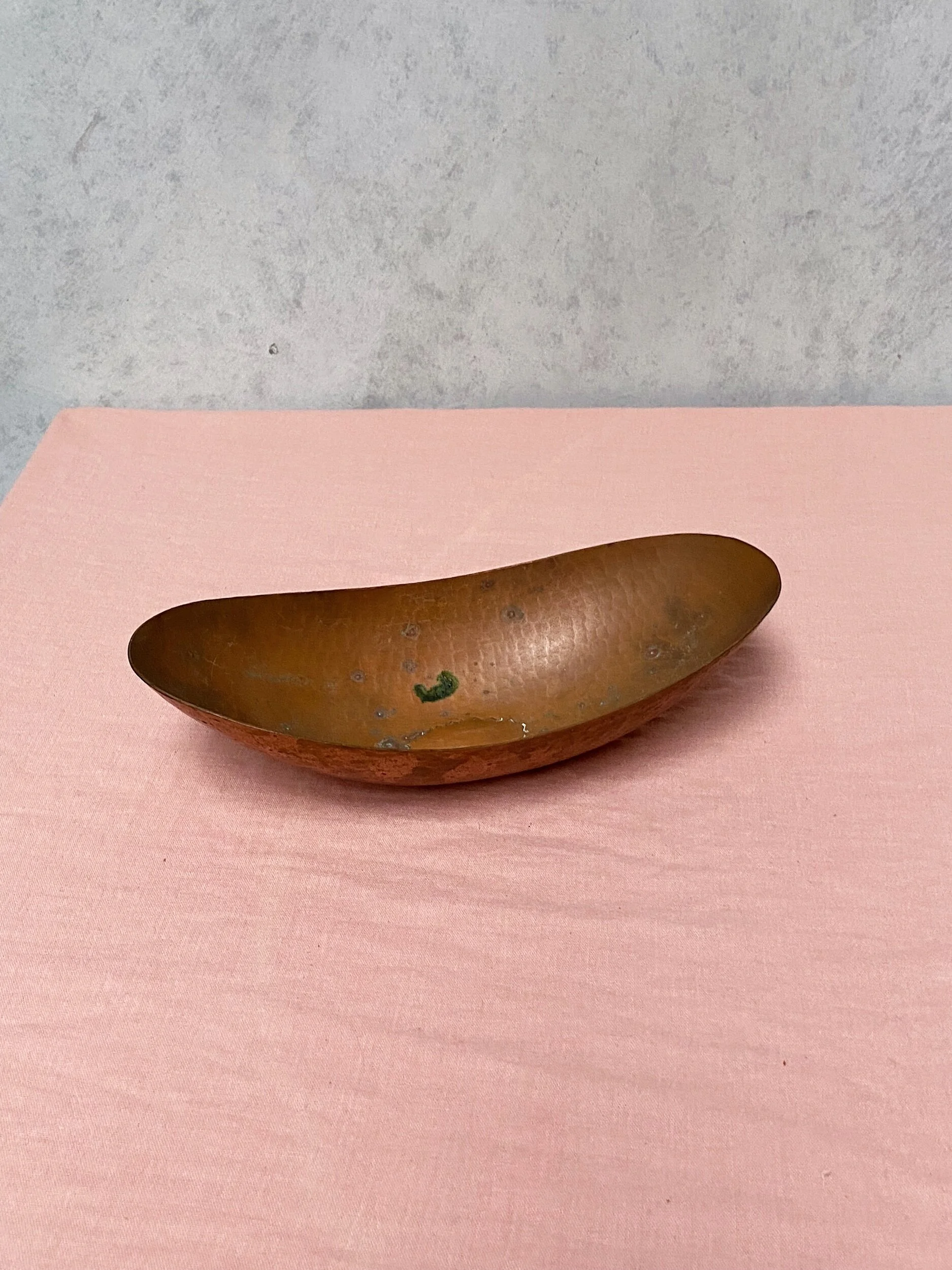 87CE7A3F-55E4-4931-8881-CEC1429FC1EE