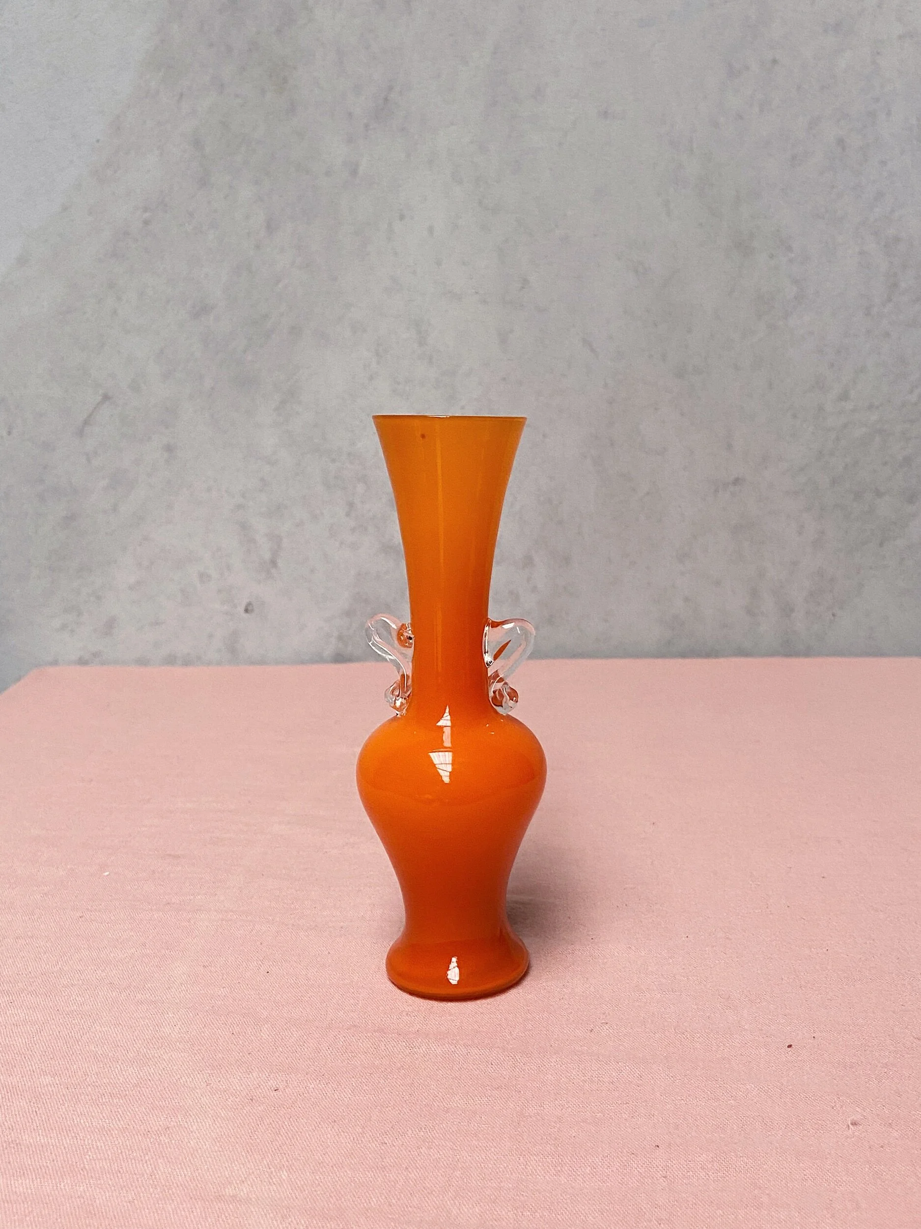 34C3C164-963A-45A8-BB5D-853B3C22CE5A