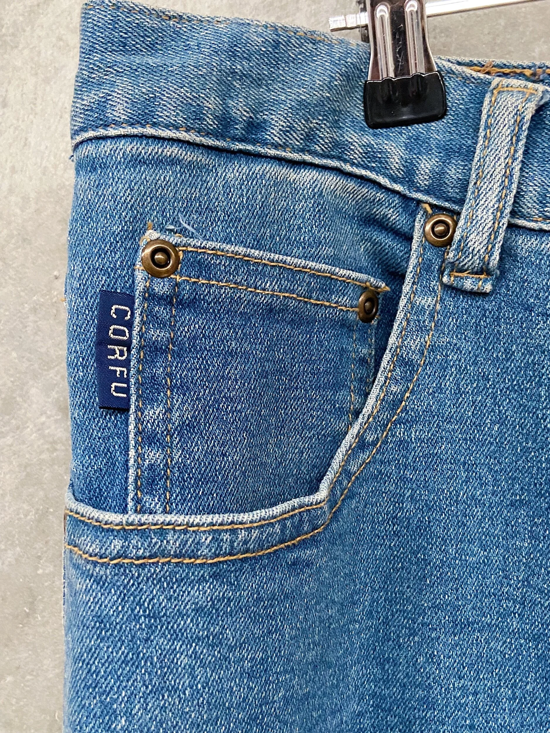 AF1879D2-9601-468A-94BC-751B173FAF32