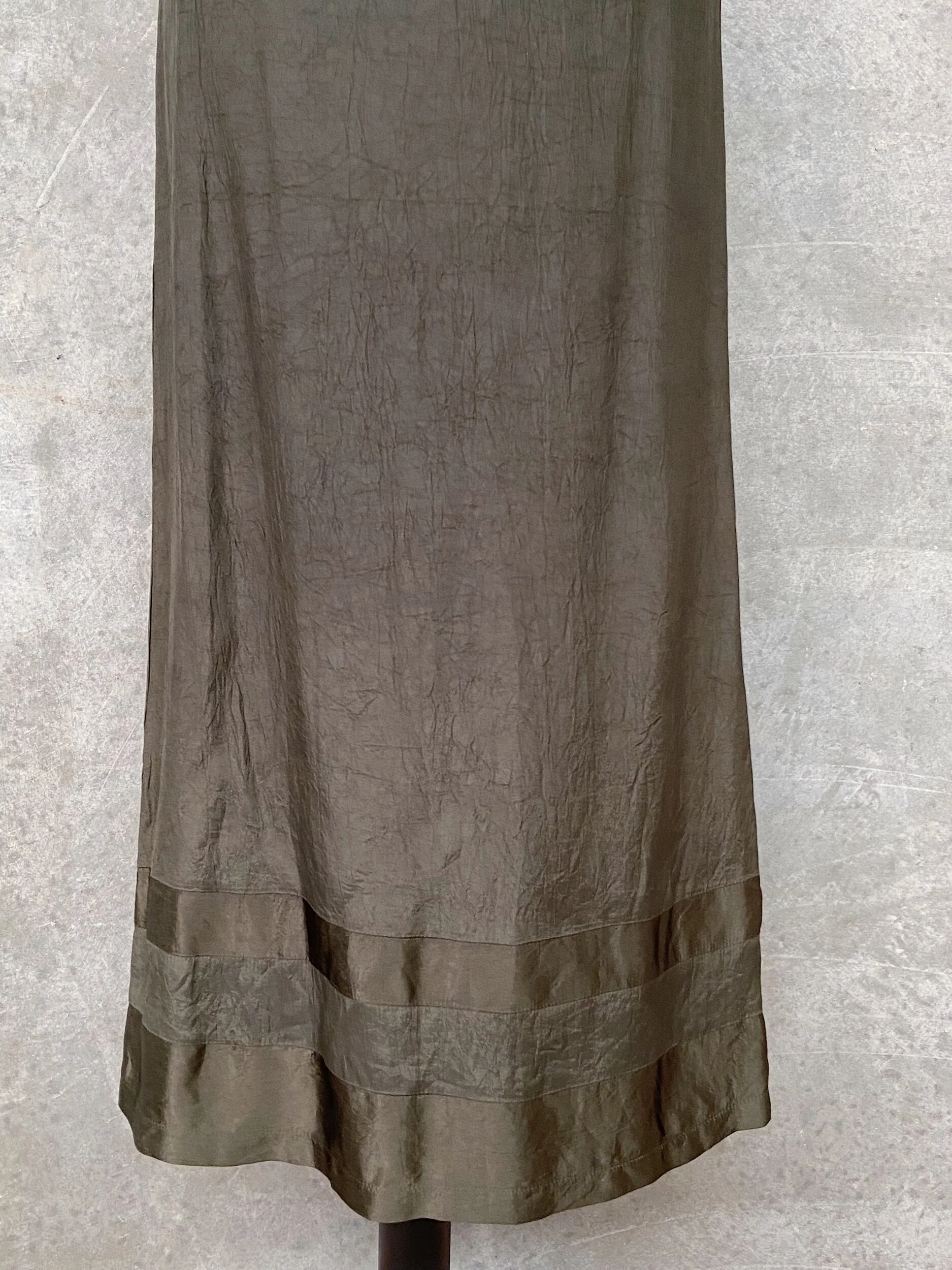 BEF57AF4-A777-44FF-A22B-EF4BDBFDF16E