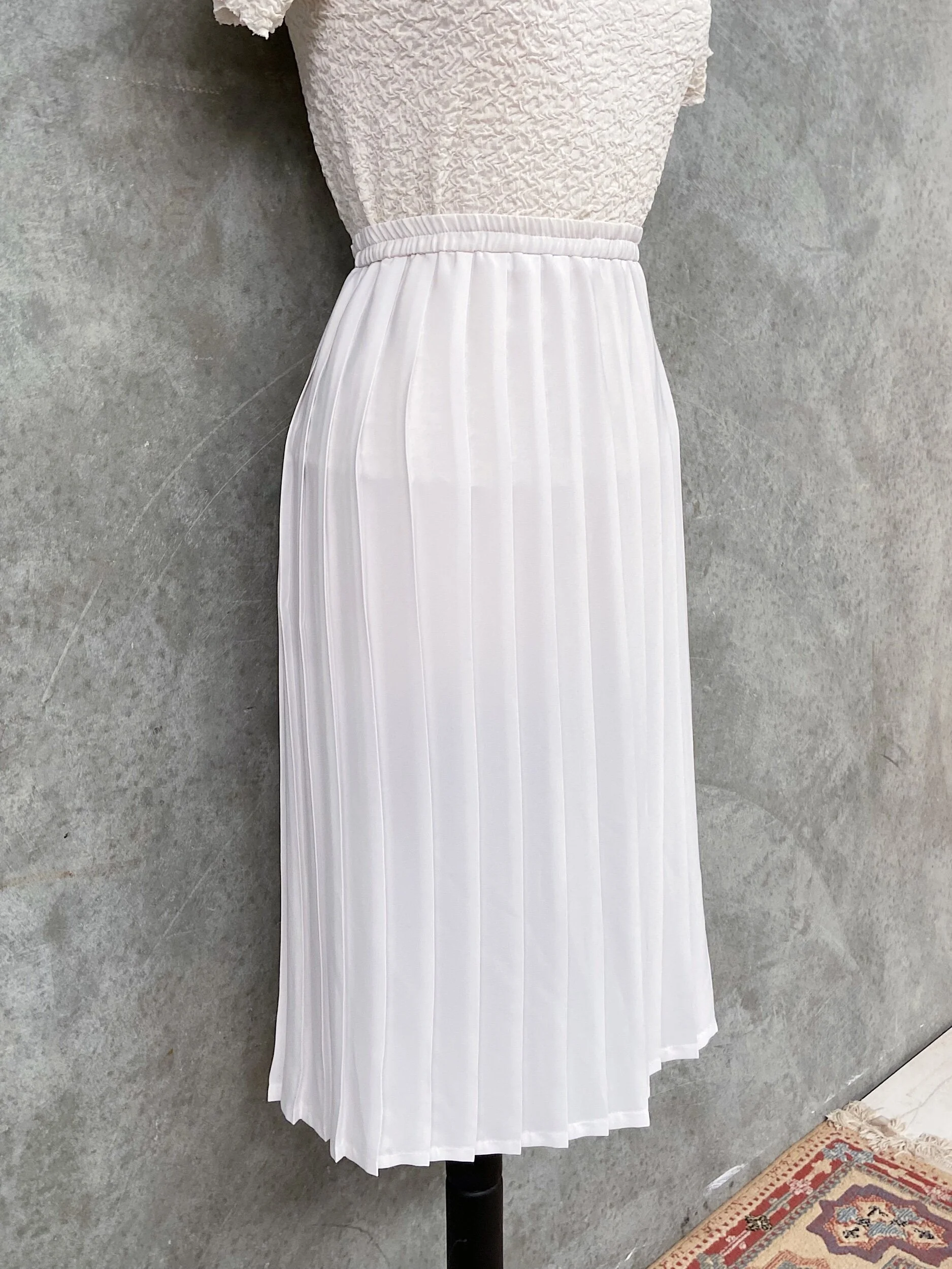 BFFCFBFC-A368-49E3-A8E6-9B46EB5705E7