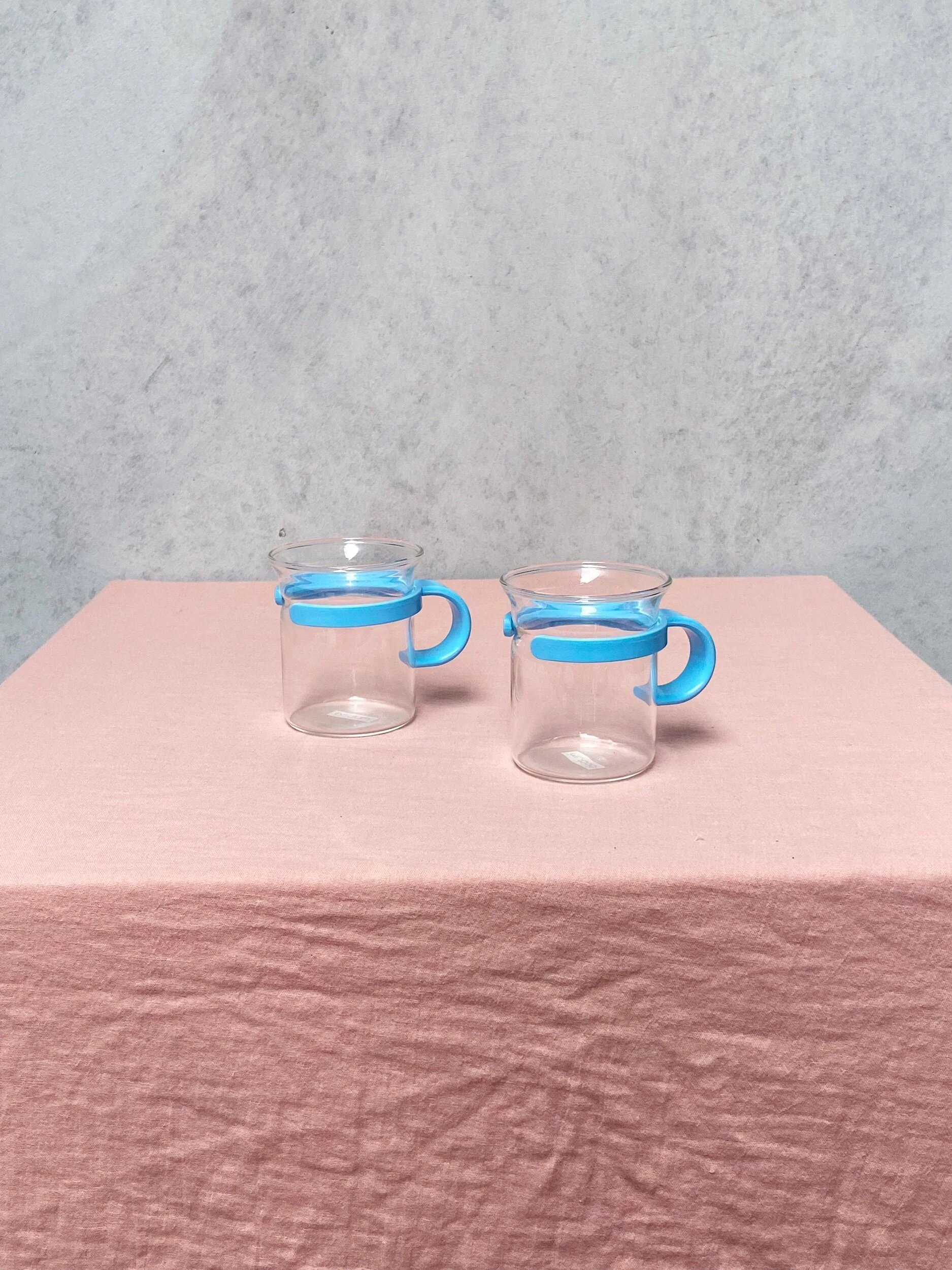 987D4AA5-DDF2-4F7C-9346-27B7D4B2F8B8