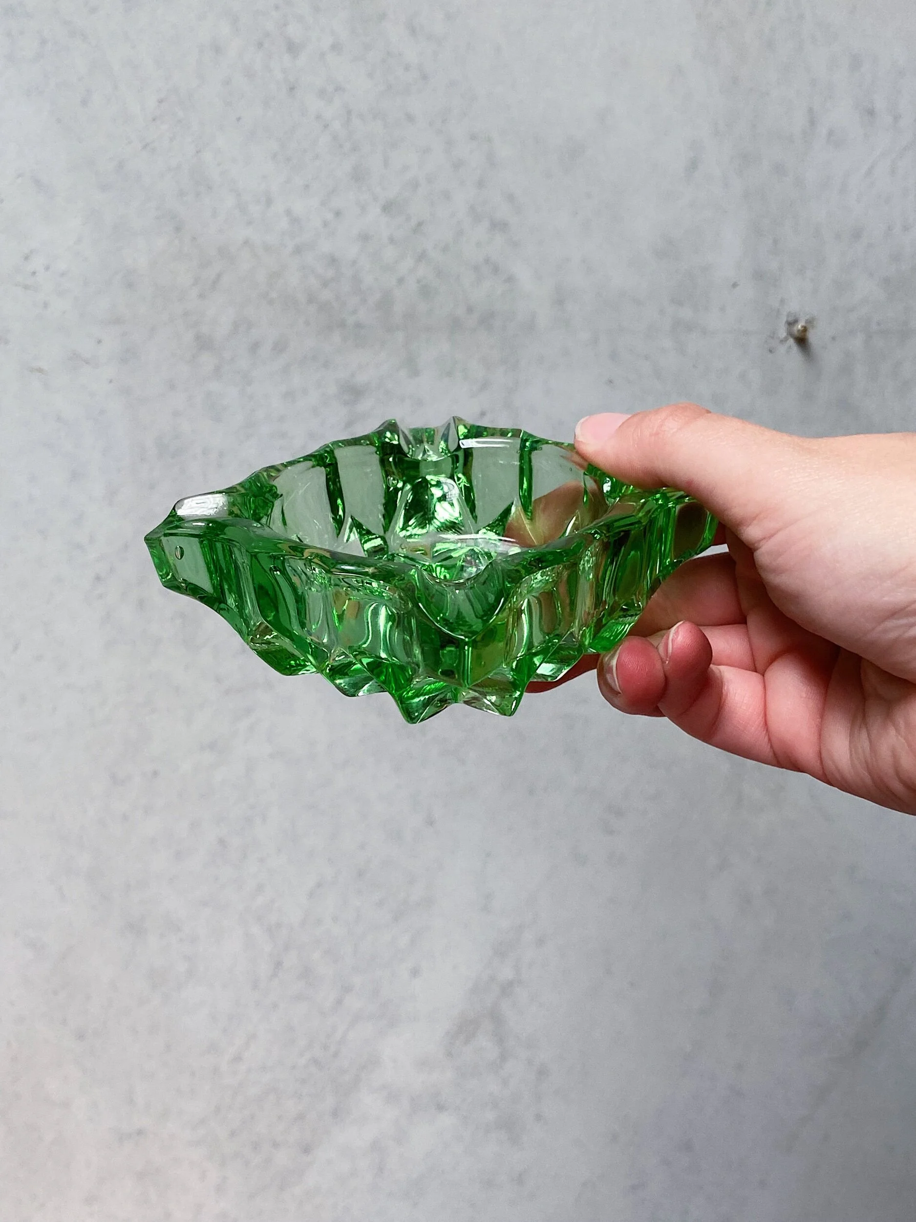 96B0001E-1E80-42AA-A265-7051B430EC5F