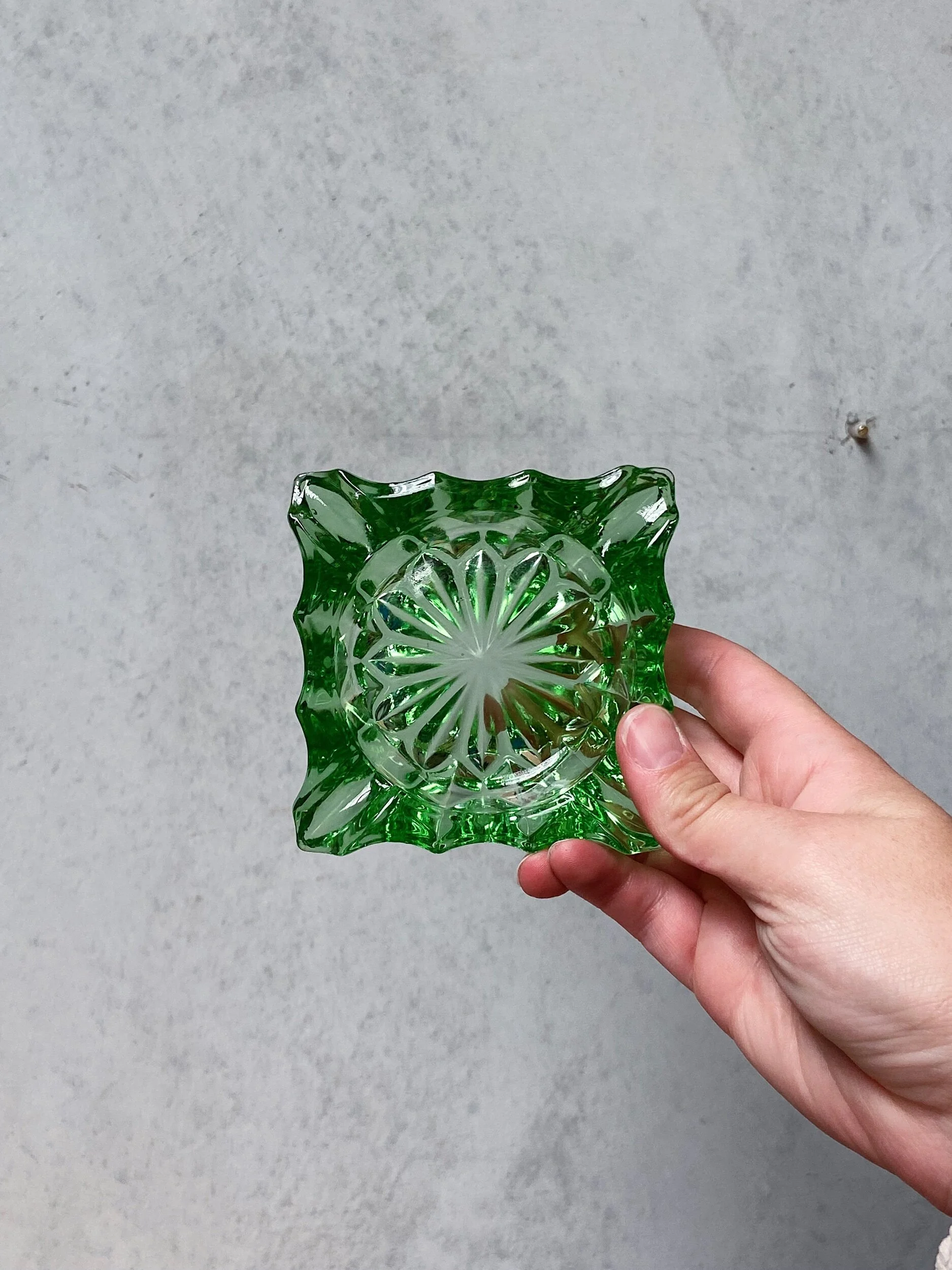 0DFBF3D4-E754-4C9D-9FA1-6E22AB787CEA