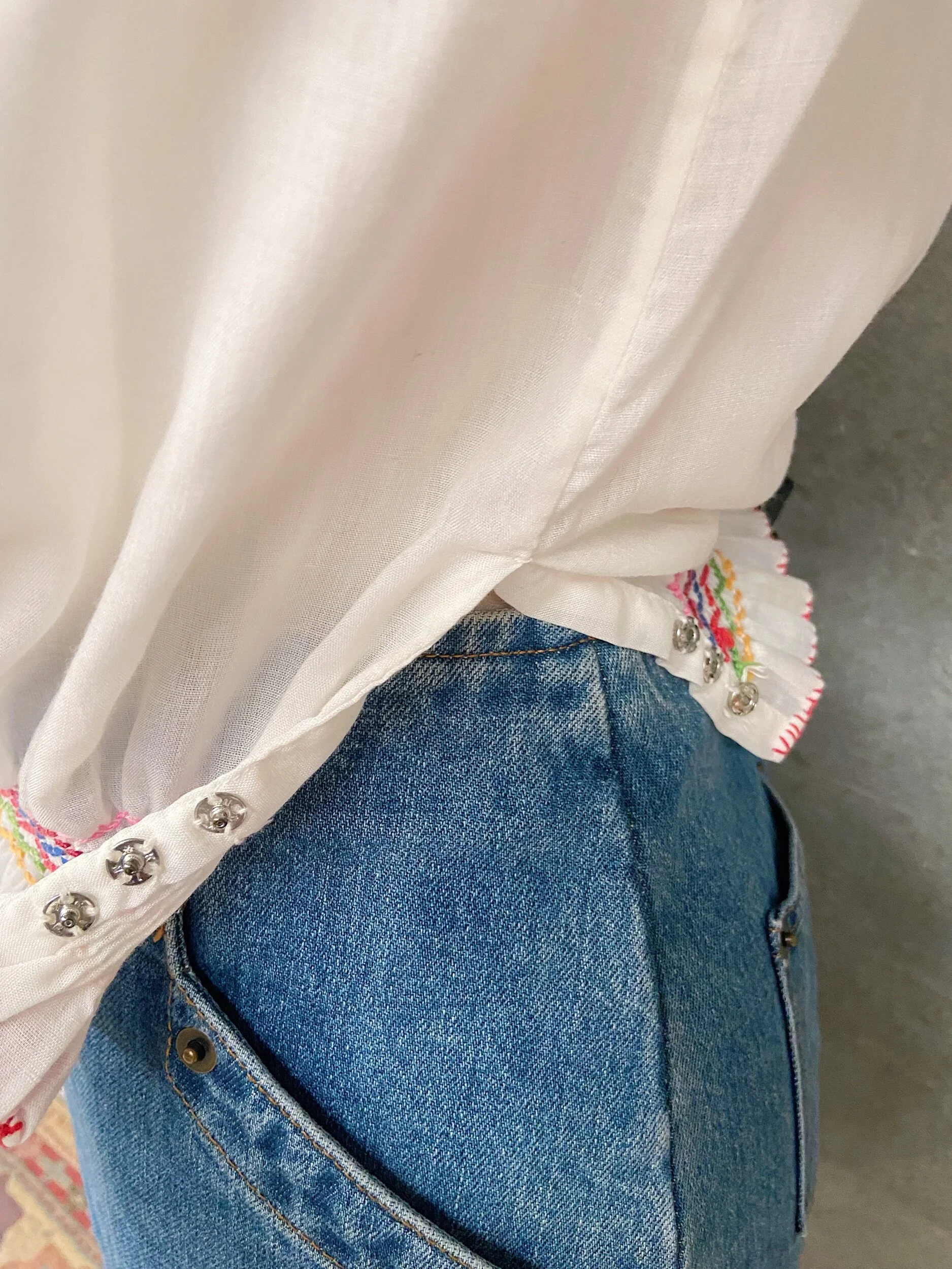 200C62BC-F3E6-4C82-9A50-DC15A7376766