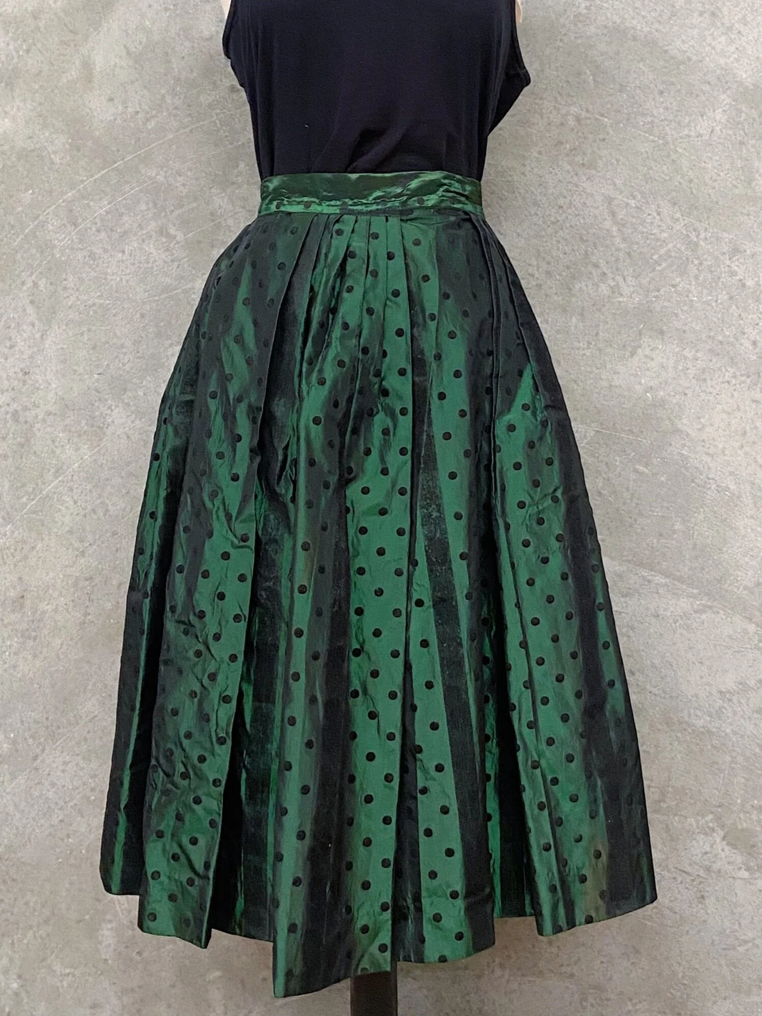 733E668F-8C10-453C-B509-49DF5A1A0DDB