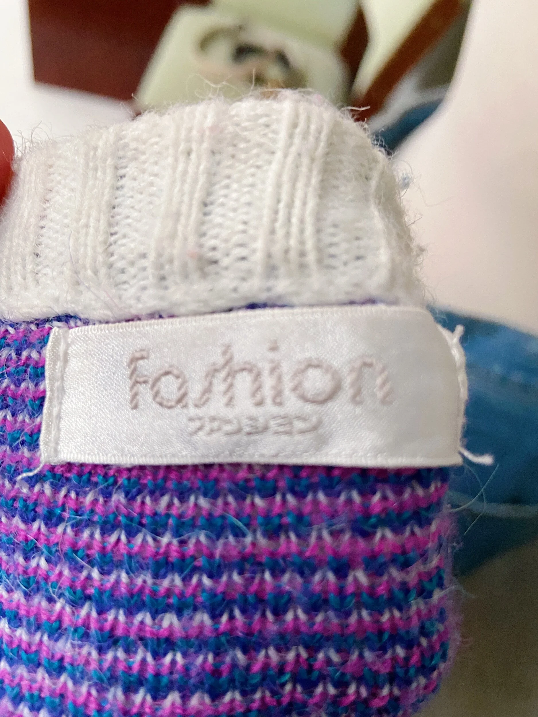 4B83BB29-11B5-48BA-A390-3D7F4C99A398