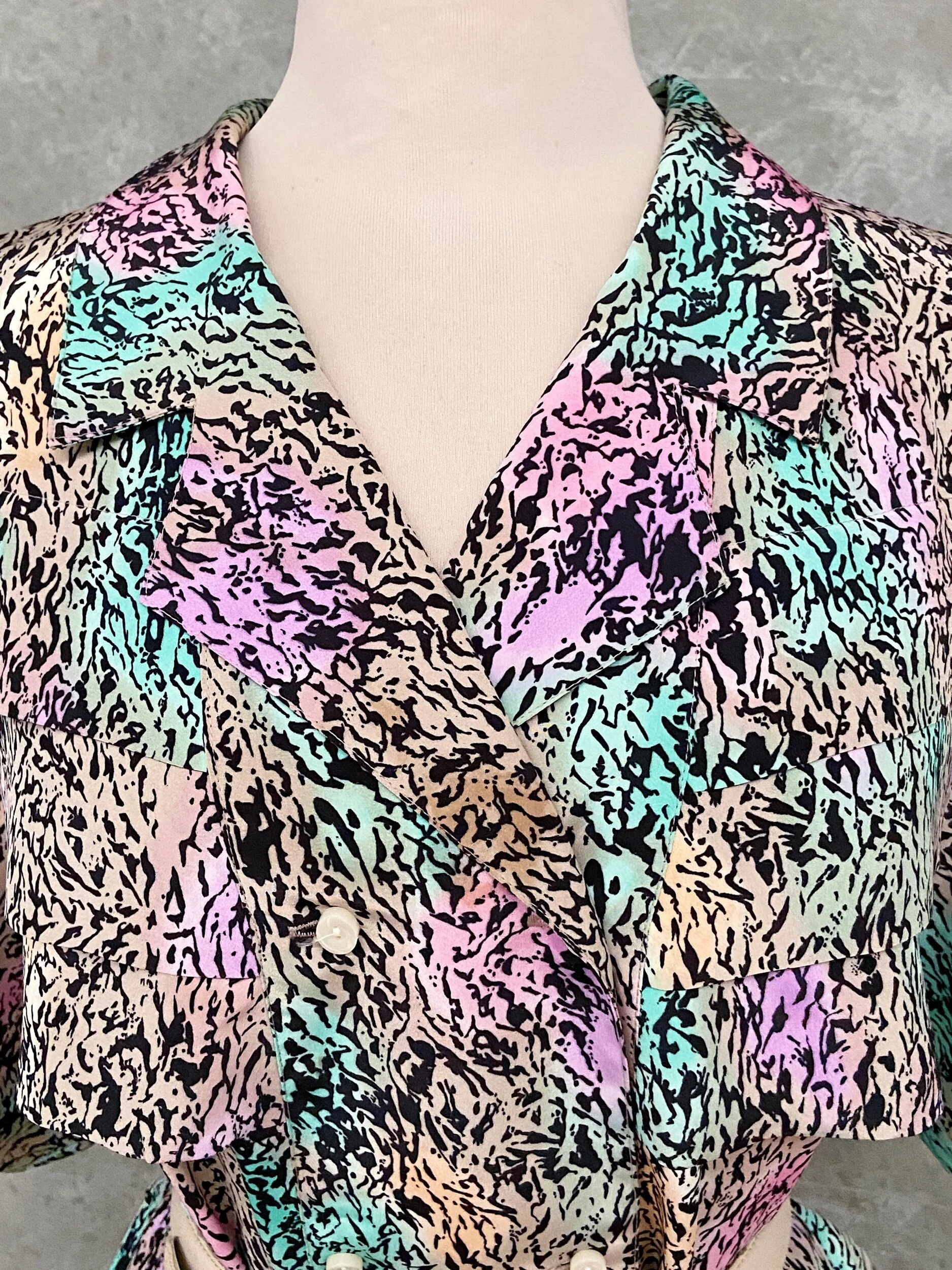 F35C8EC4-10AB-465E-B866-BE2706AE588A