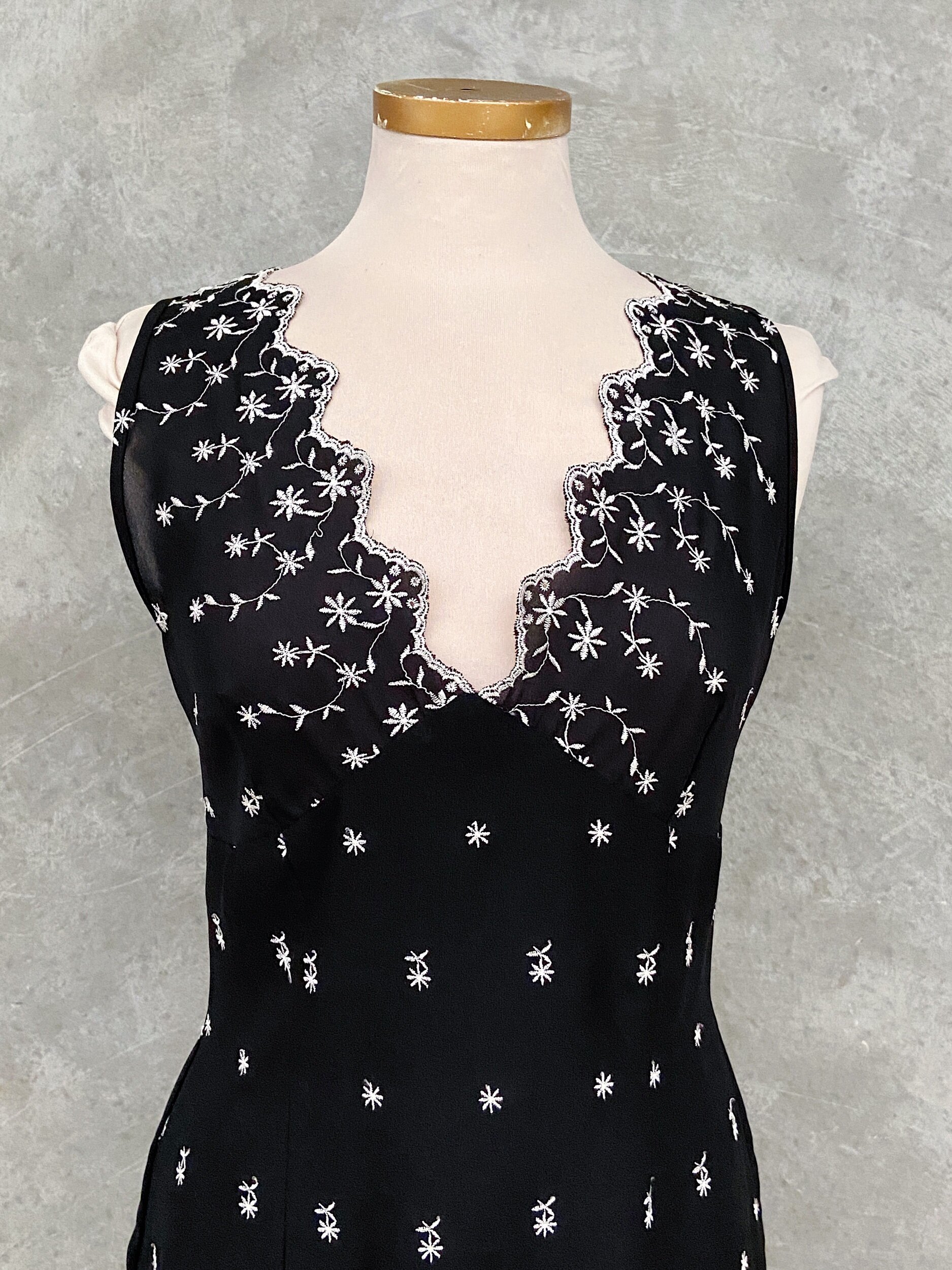 A1B3C414-D306-49B2-A8AE-4AA536979C99