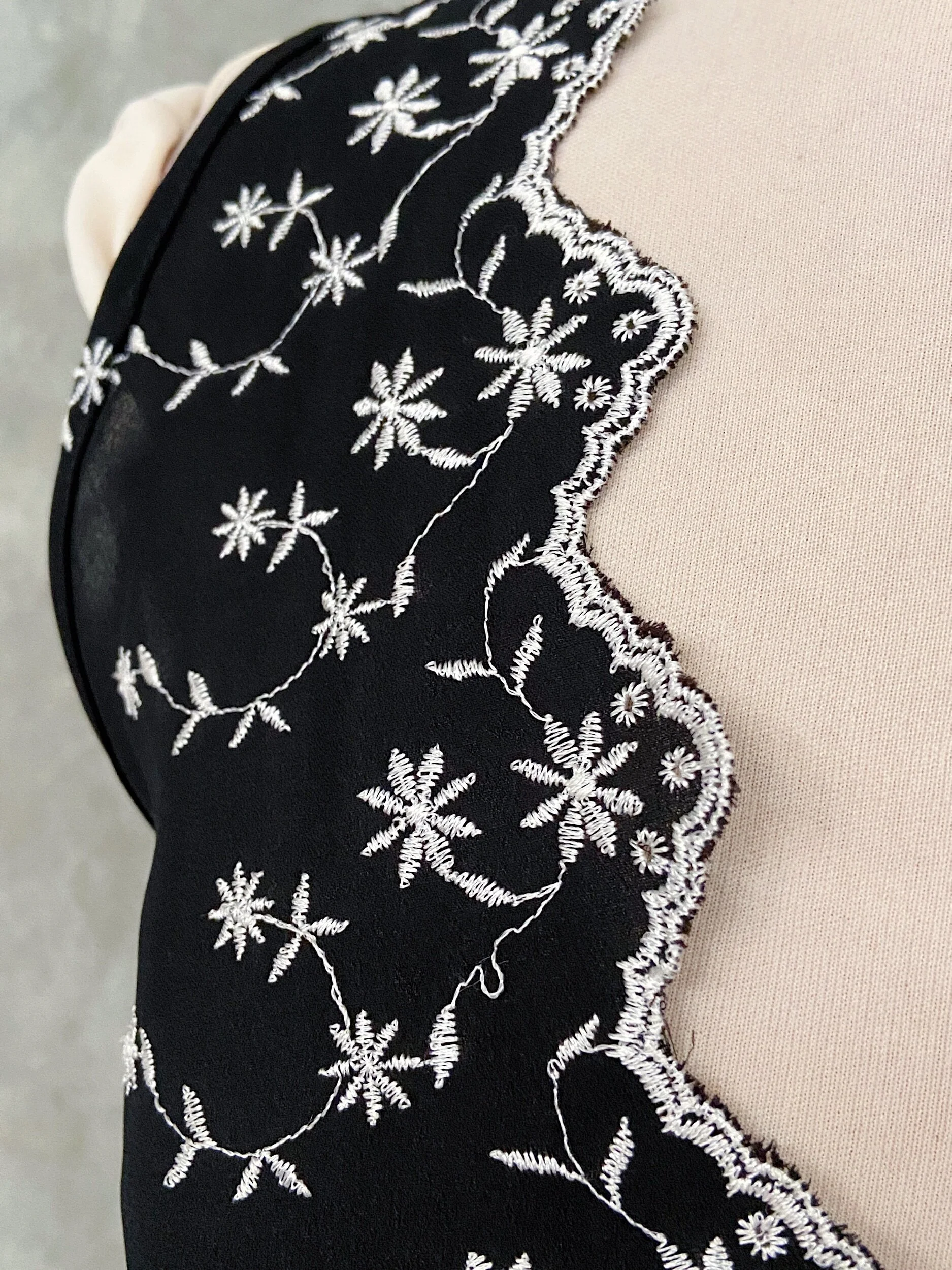 203AE36B-5E72-4027-8BB2-4FA9289E8158