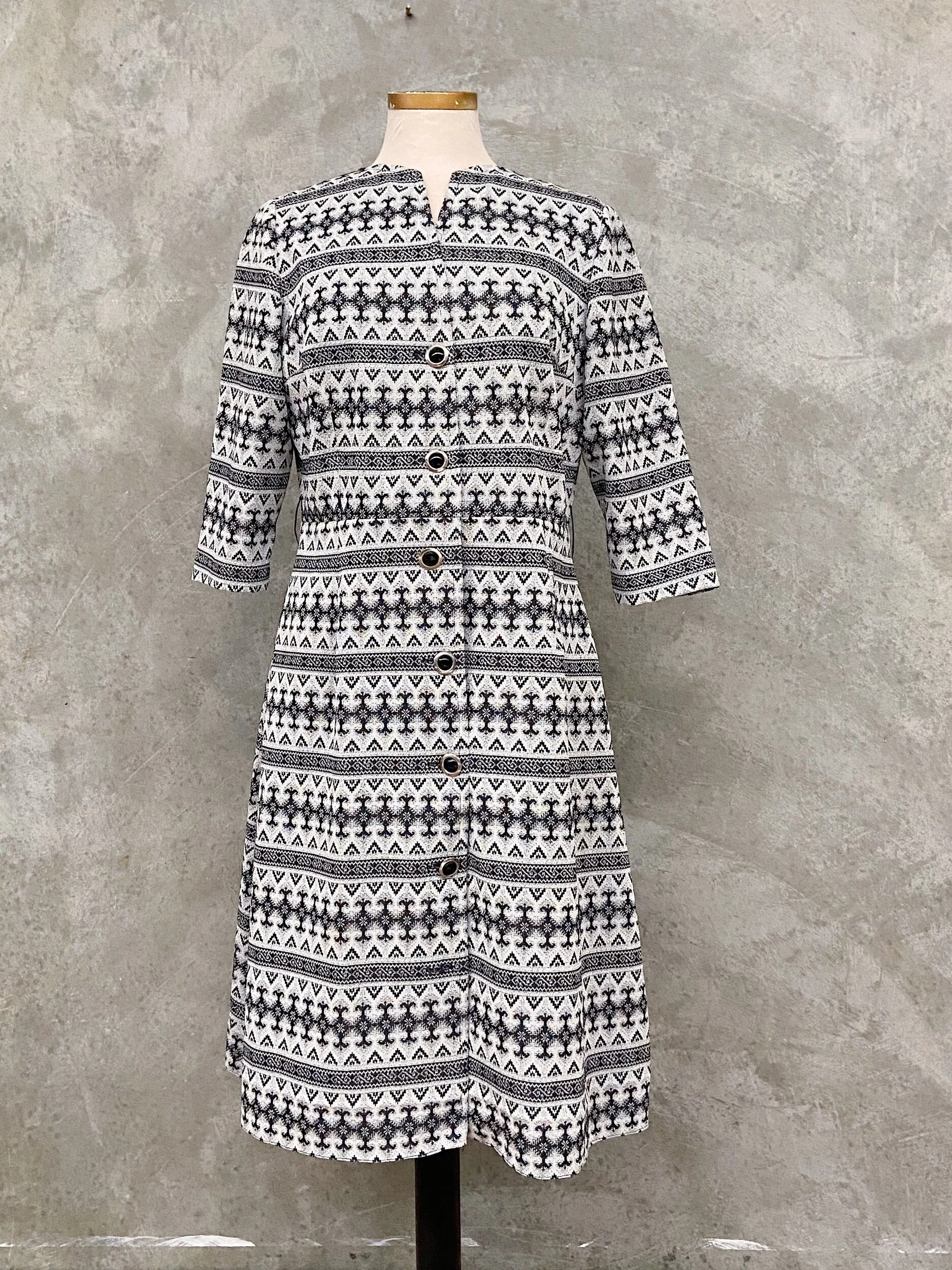 9256B82C-7E62-4D7C-9798-D90B3A257420