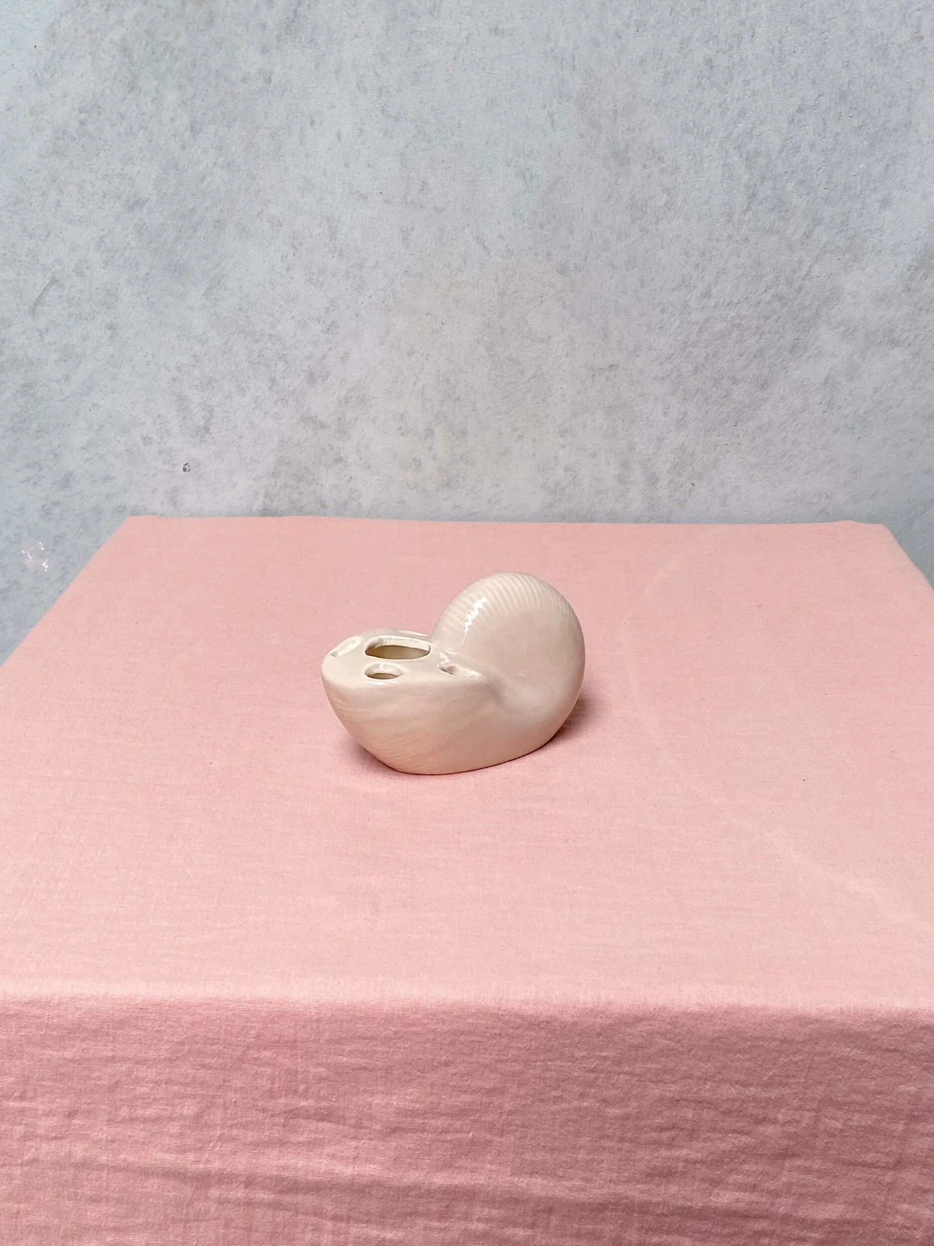 EBB92A14-83D9-4412-BD41-7A80F0AFF878