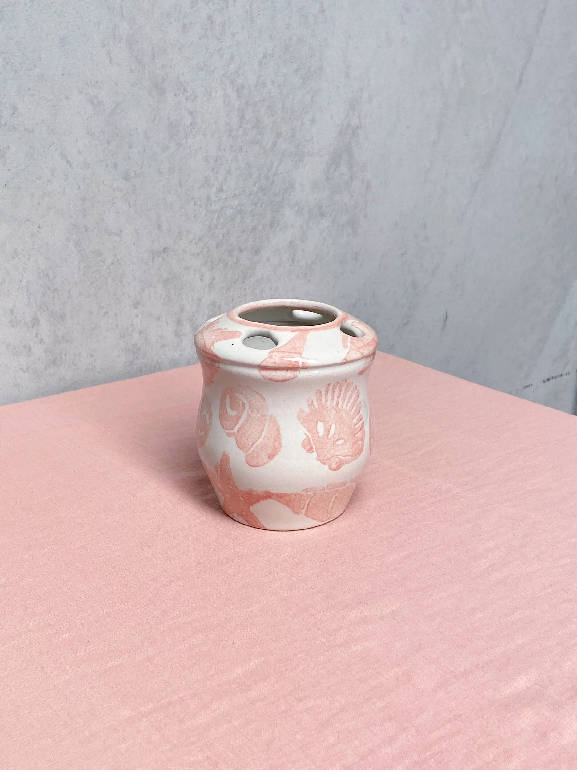 CEA2C7B8-EA80-4549-B8A4-F81CDDB09C7F