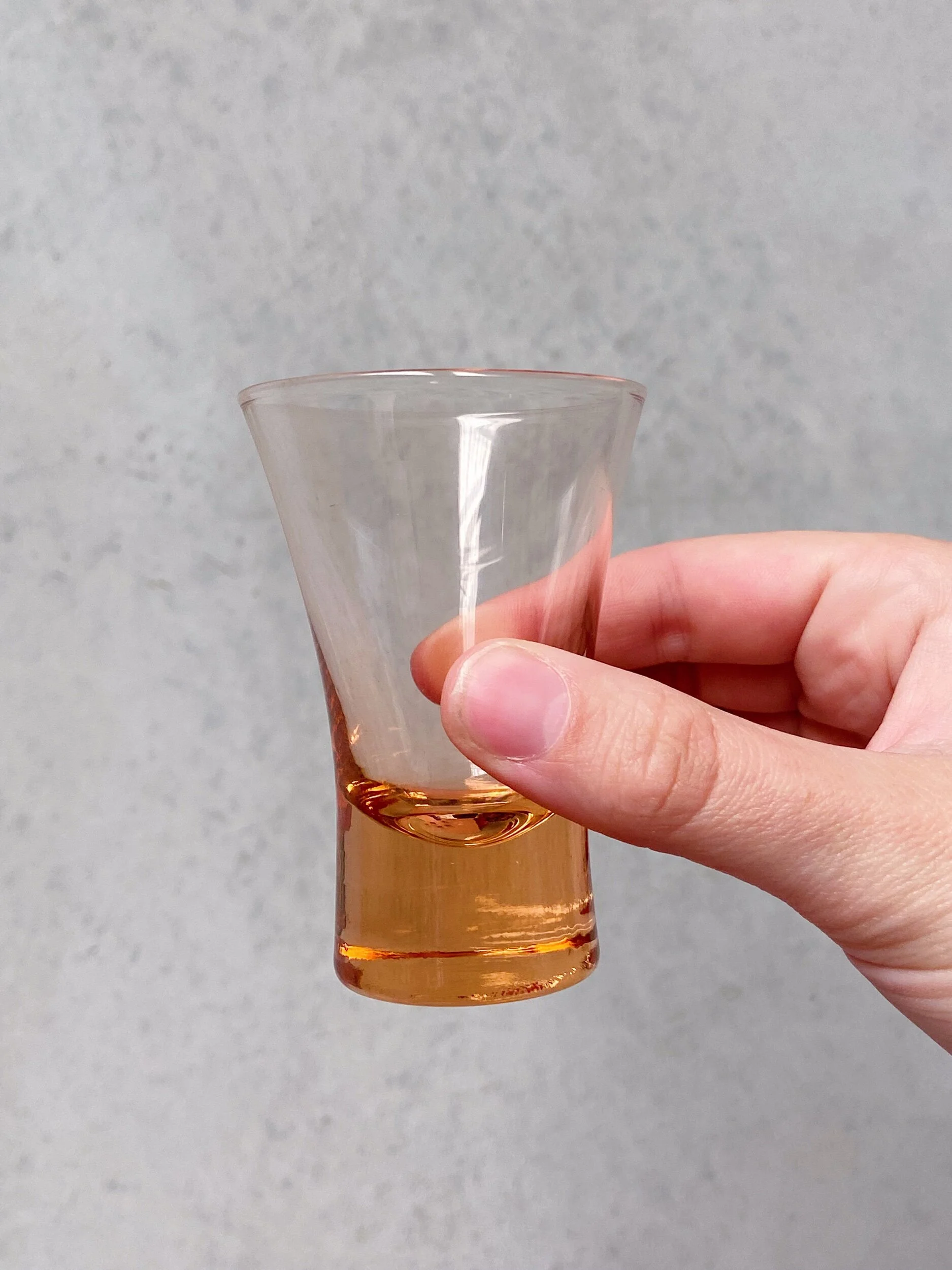 EEF2BD73-779A-4CF2-8AA6-498B0E198278