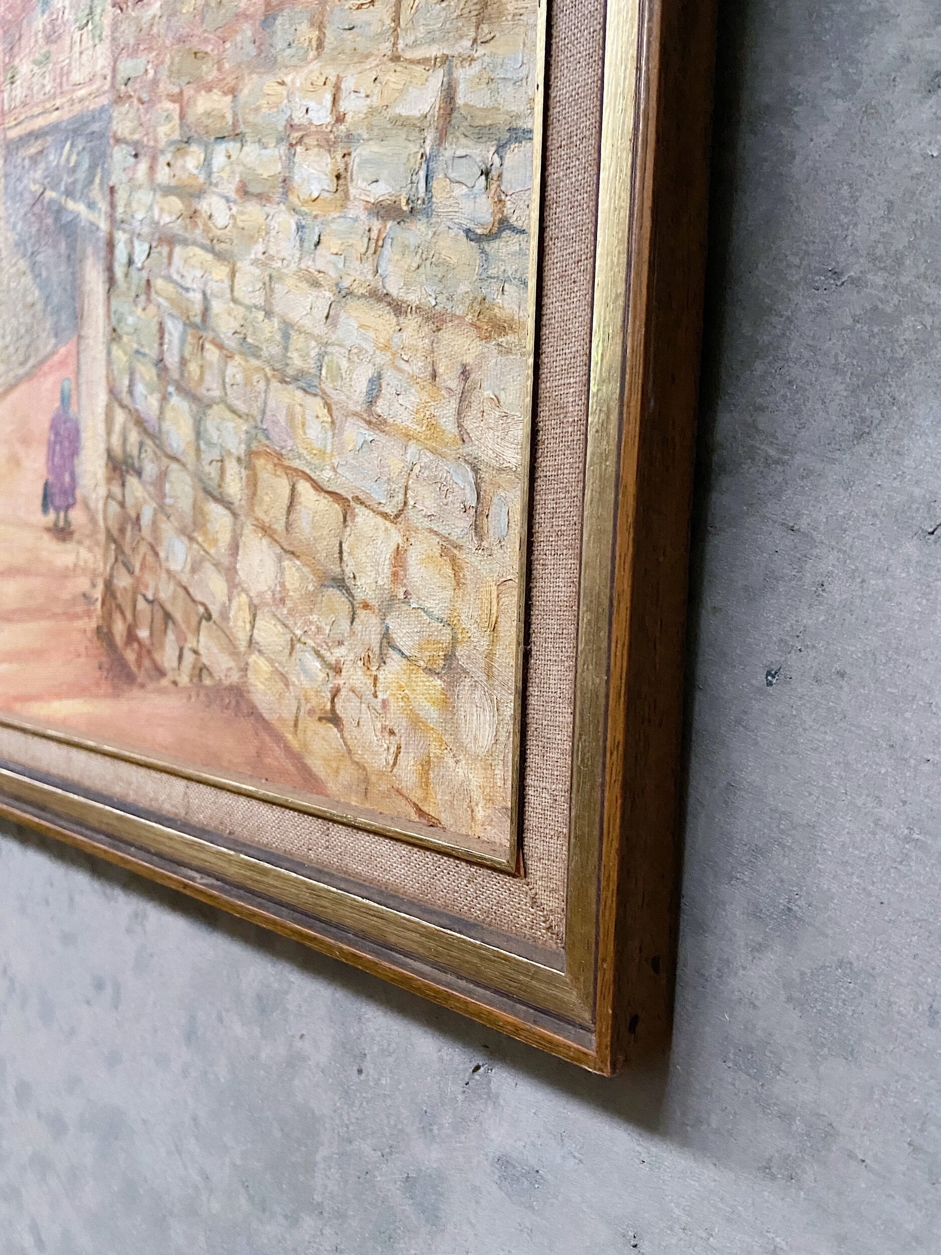 CBA05AC8-D0DD-4914-8CC9-CD90BD8BEE4A