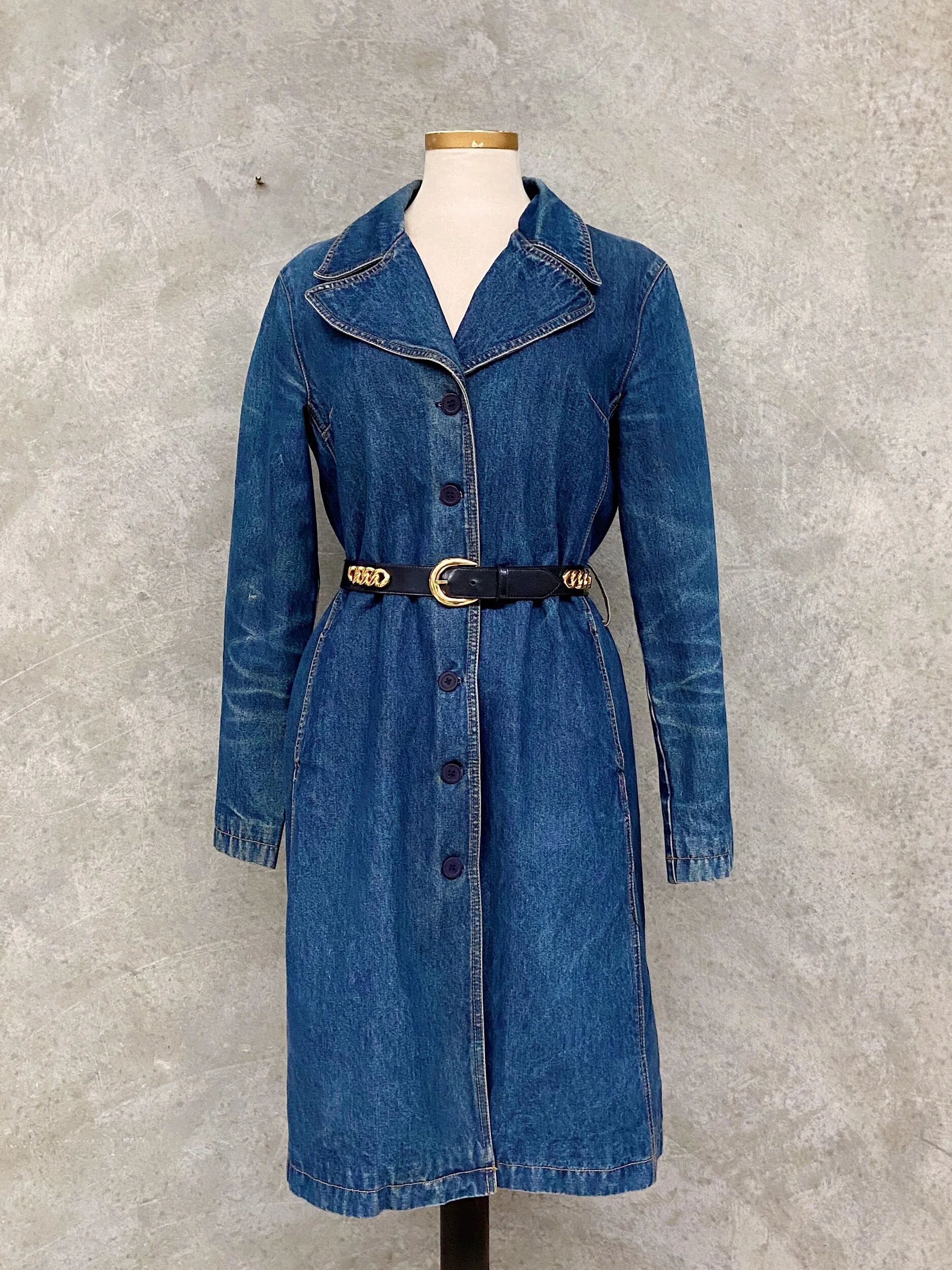 7BCFB135-D976-4B05-A44F-774EEFFAA643