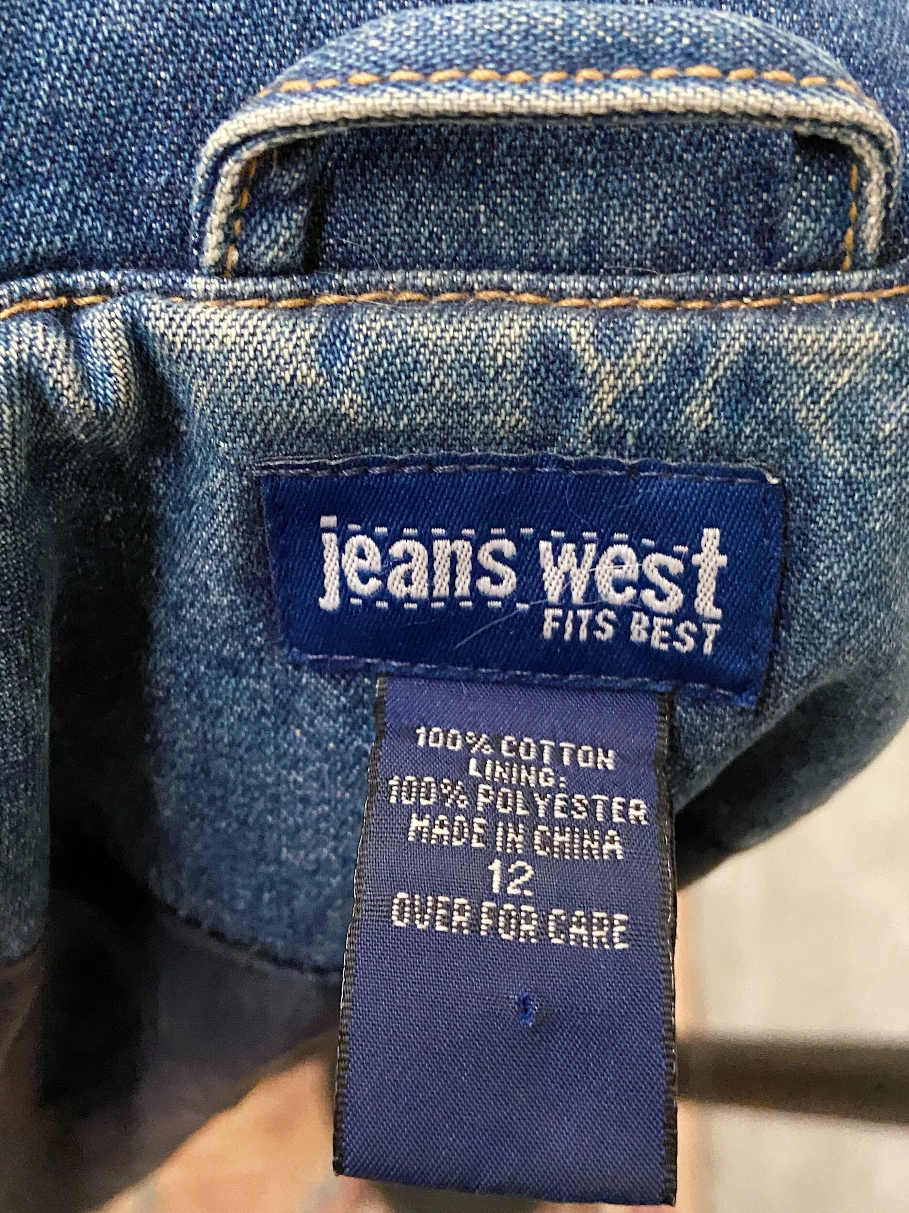 54489CA4-8838-4AA0-B1EF-C0491F80CC44