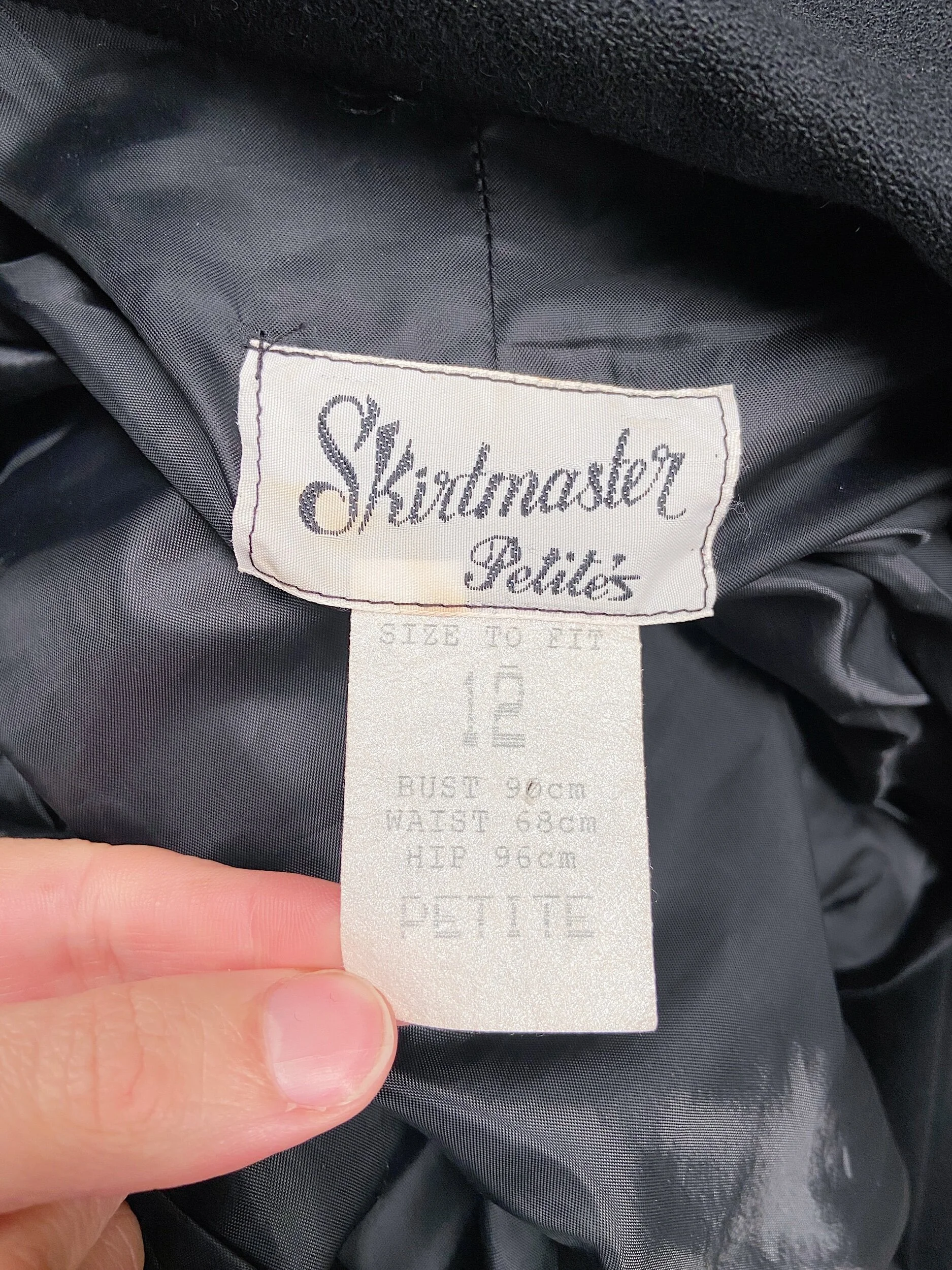 5261E93C-04D5-45FE-9B7C-46BC28AA1EB9