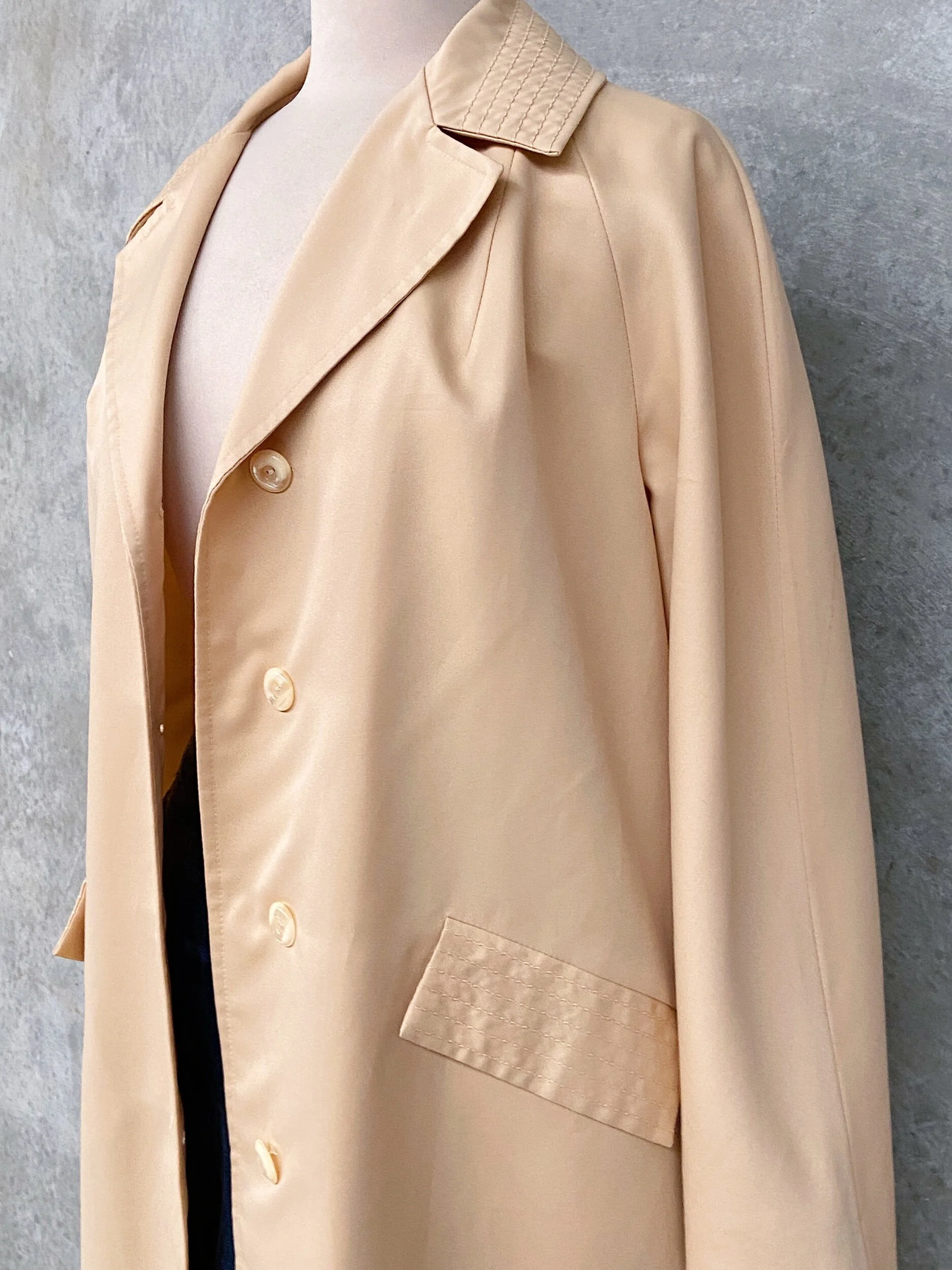 9318E85D-C76E-4A7F-BB09-991E292EE479