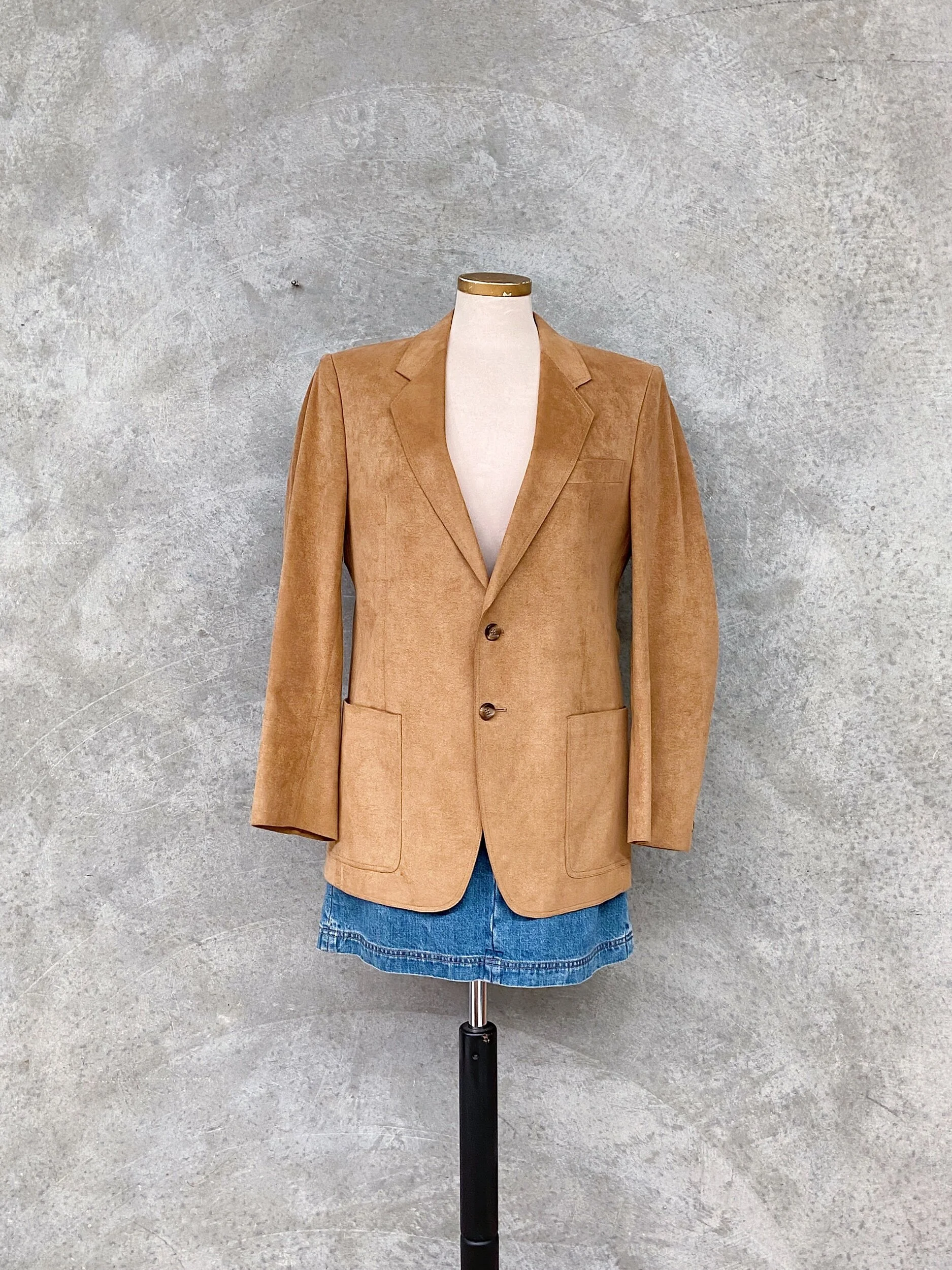 676AB523-BBCA-4B51-B87D-D116A2B1D3C1