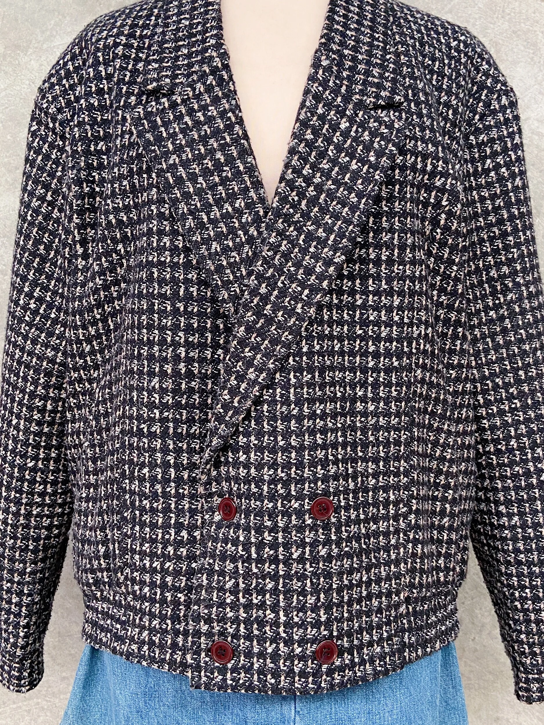 1F1DF833-58A6-4020-B8C0-7C67E5A298E9