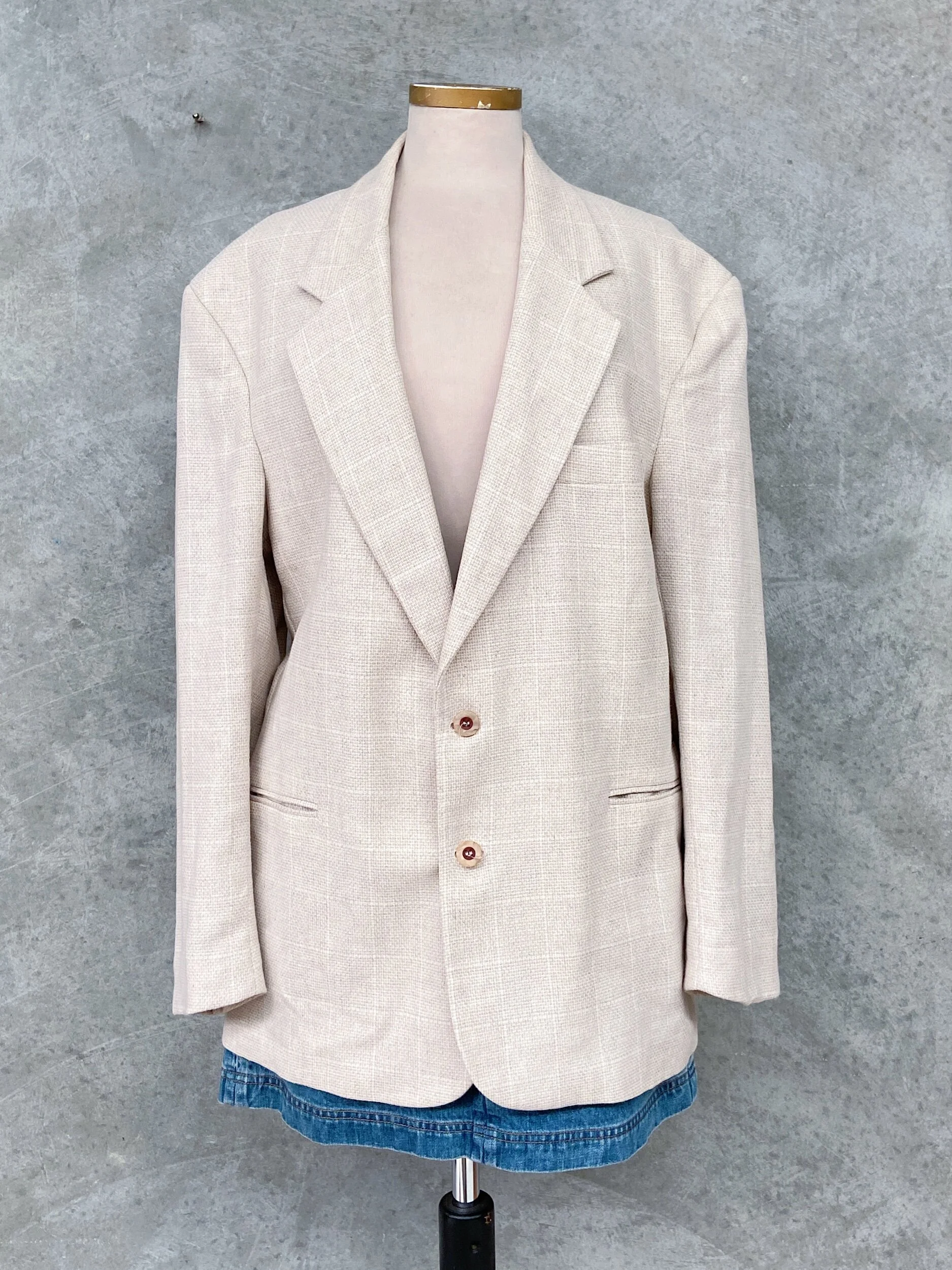 23C9050C-9D25-4EBA-9875-726CEC0DBE18