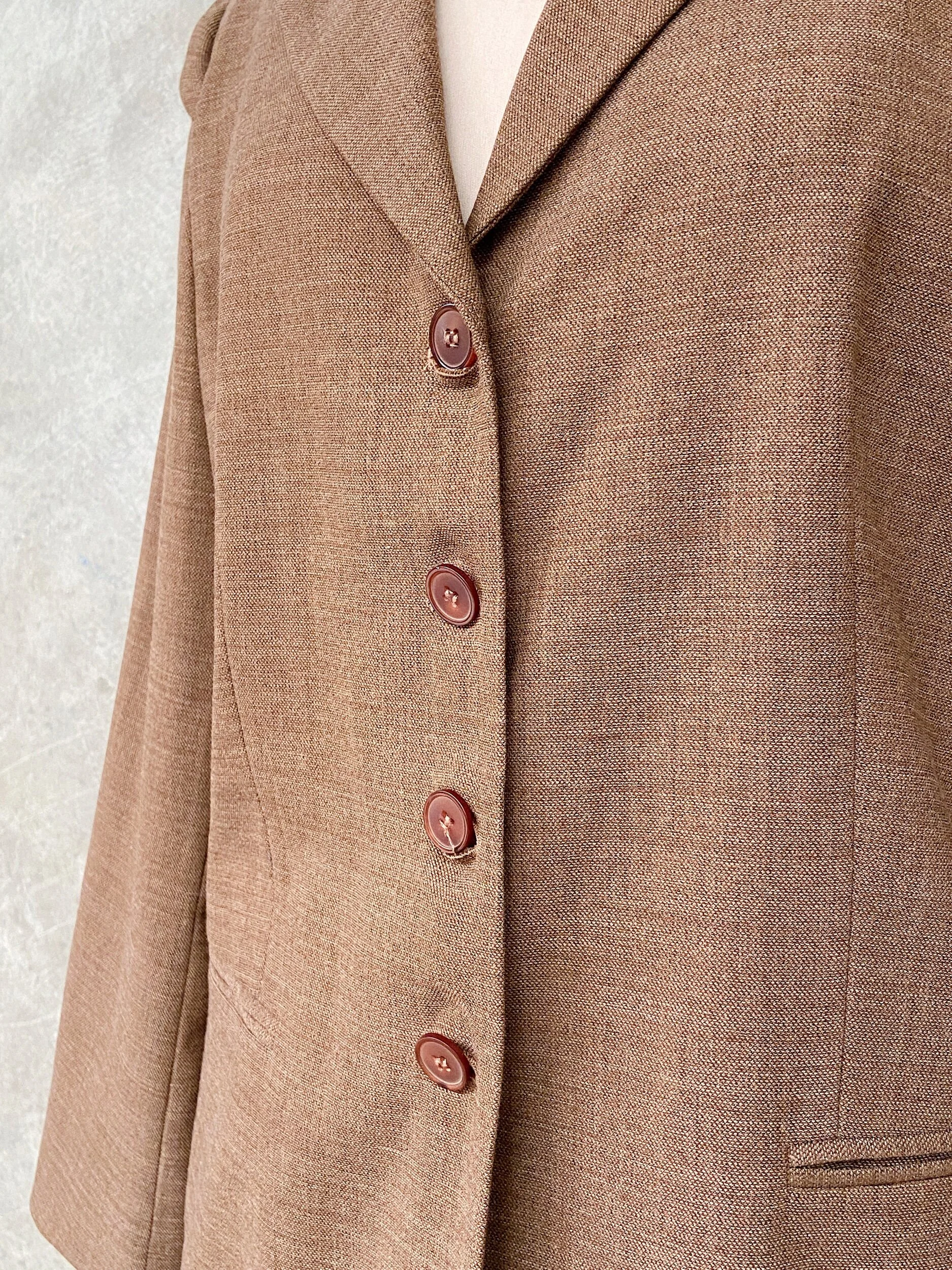 729B619C-7A4F-4030-8749-D10FADFBBC96