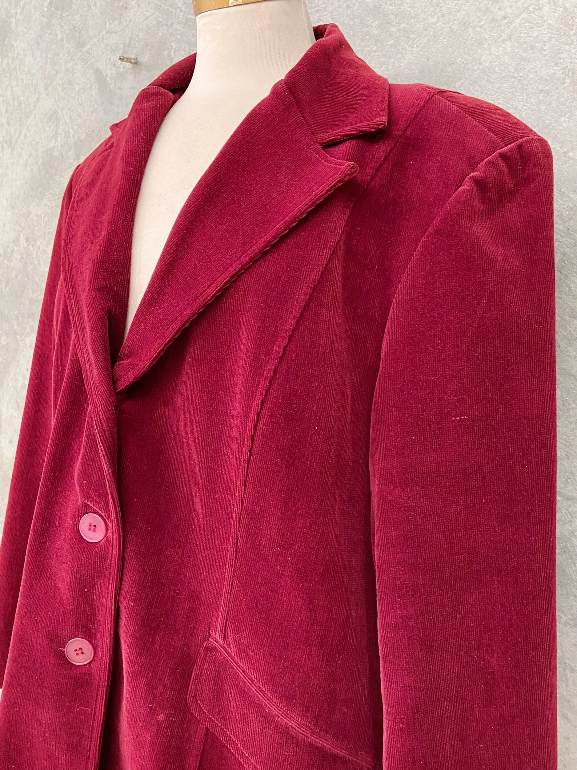 2C94CE2F-9E7D-4983-A413-C9F25ACE0F6D