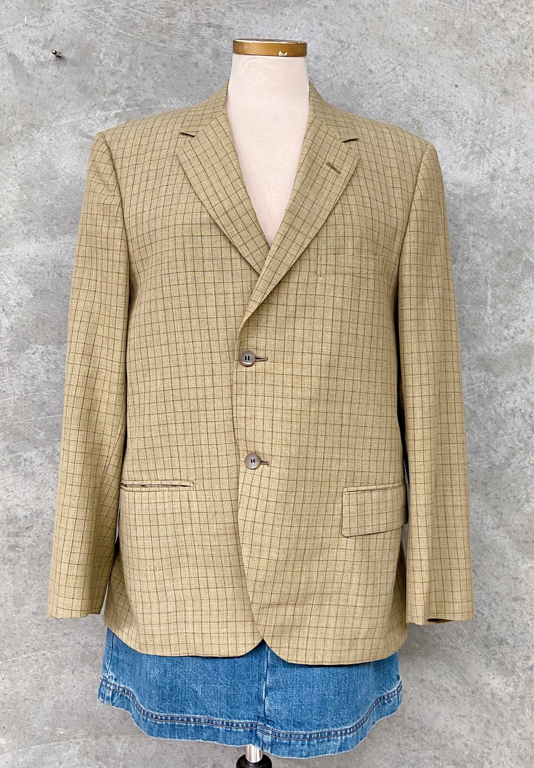 E00C355F-943A-4B94-9FE2-61A94C3339B9