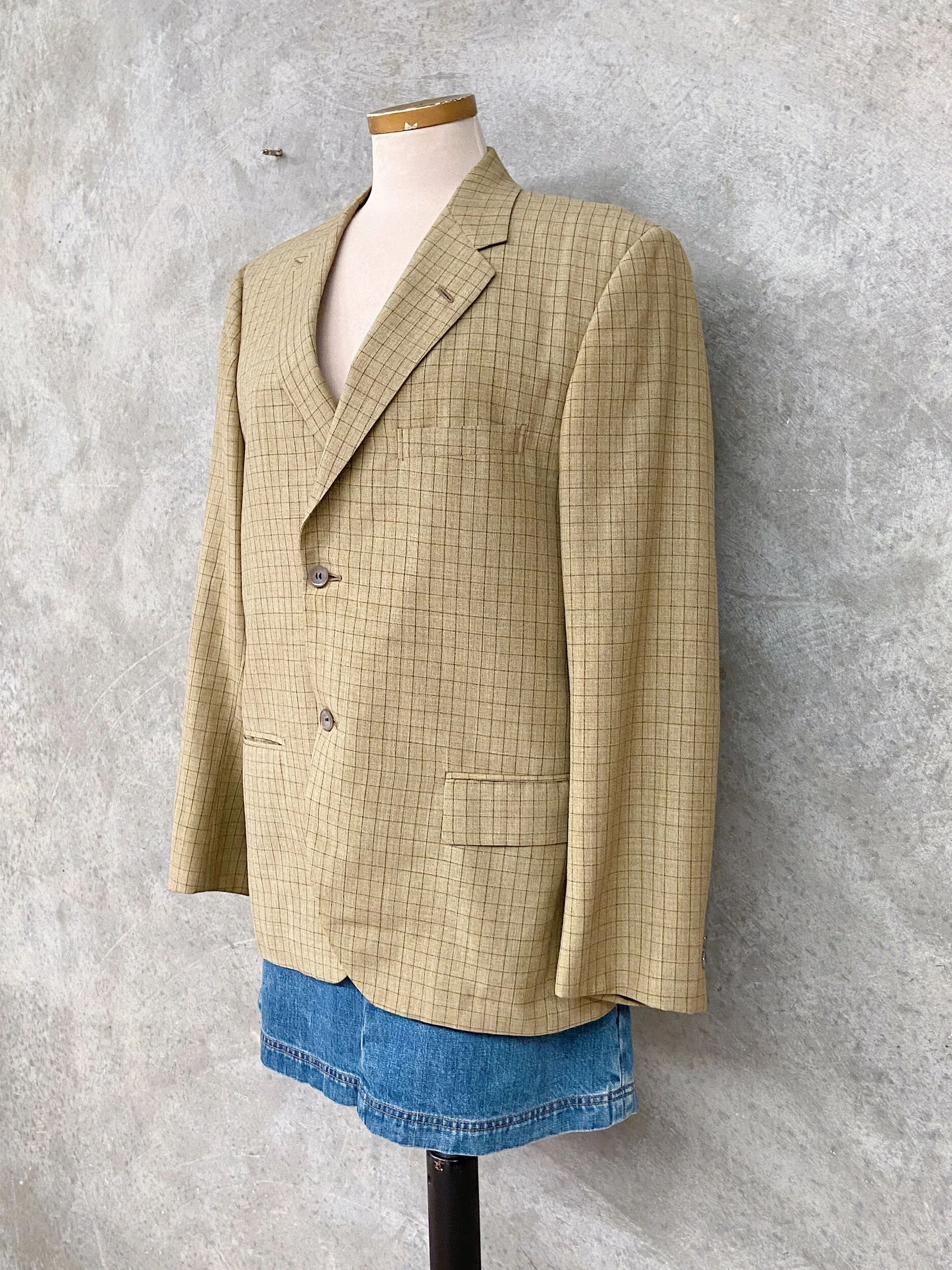 6CCC799B-BFE3-421D-95A7-2DD4B513DD2B