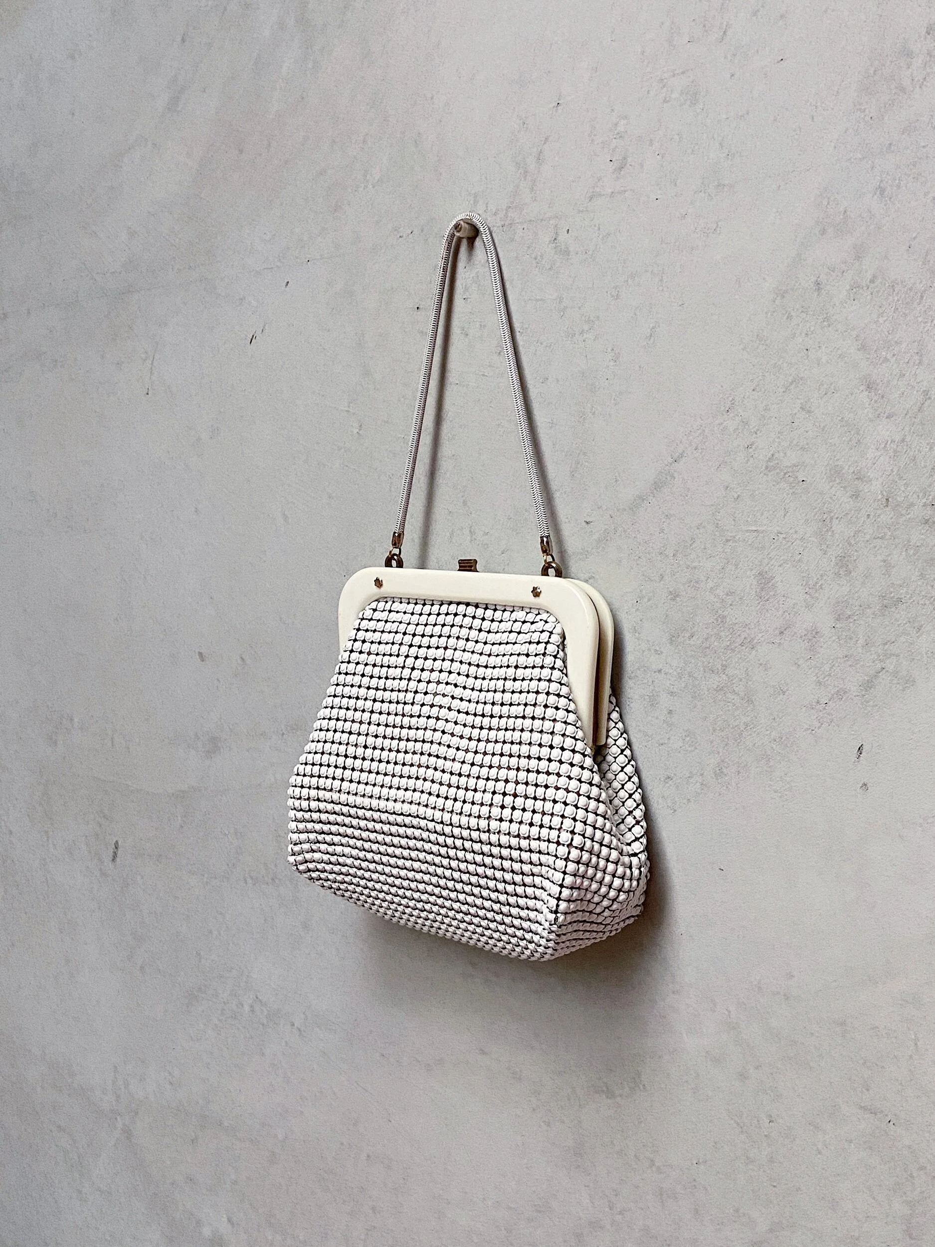 BBFBB106-E53C-4920-A38D-24992E85ABA0