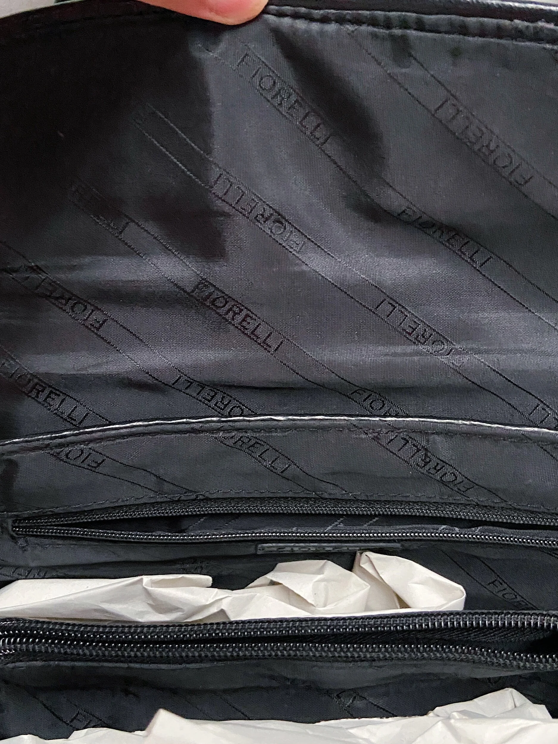 DFF195BD-A2F8-4F84-B8DE-BC8D96BB42A2